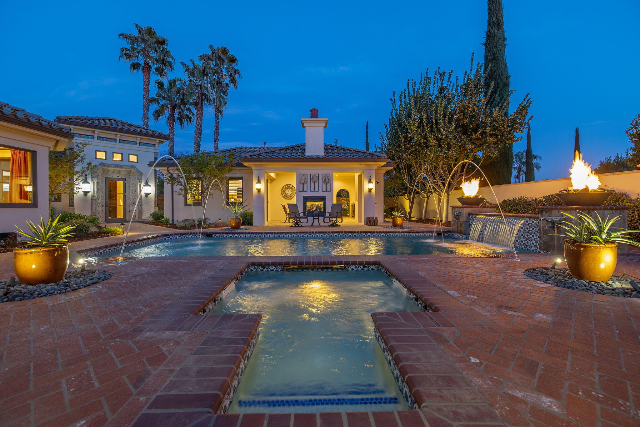 1611 N Pienza St, Visalia, CA 93291