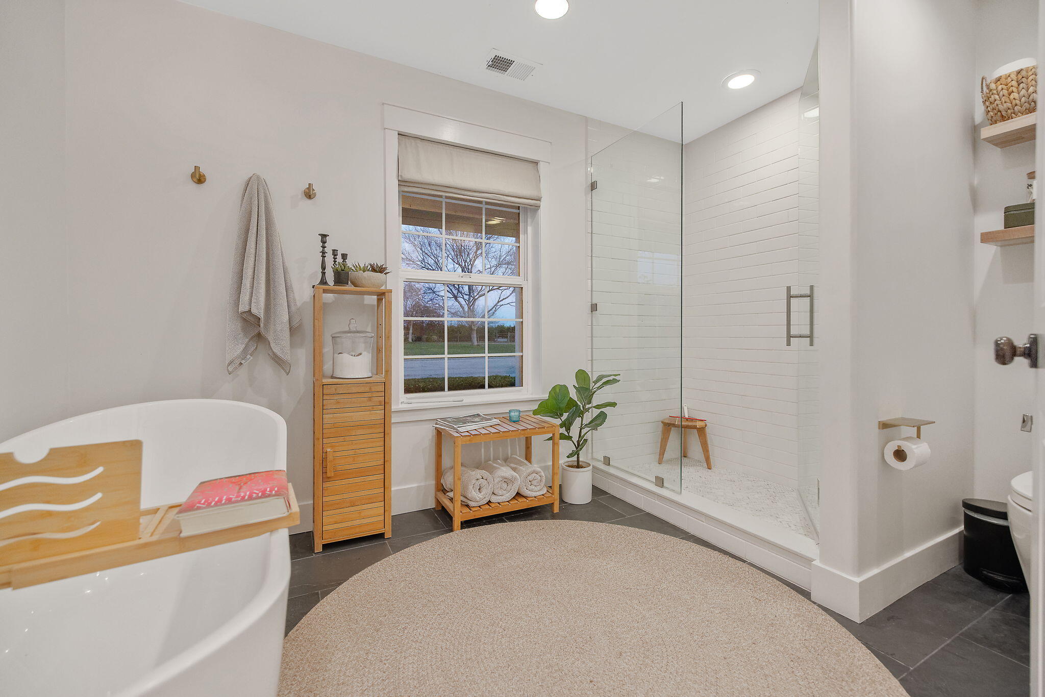 21275 Rd 192, Lindsay, CA 93247