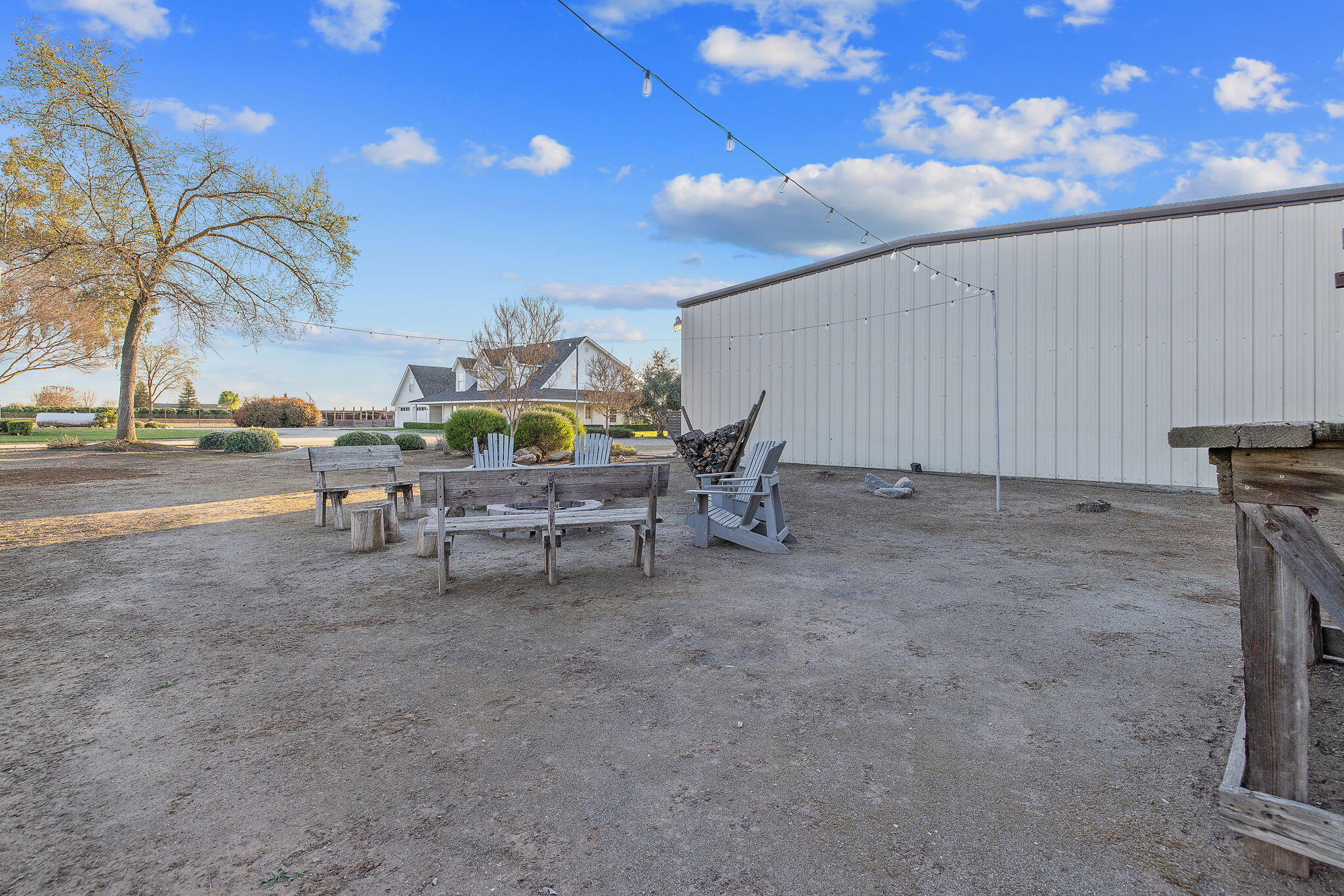 21275 Rd 192, Lindsay, CA 93247
