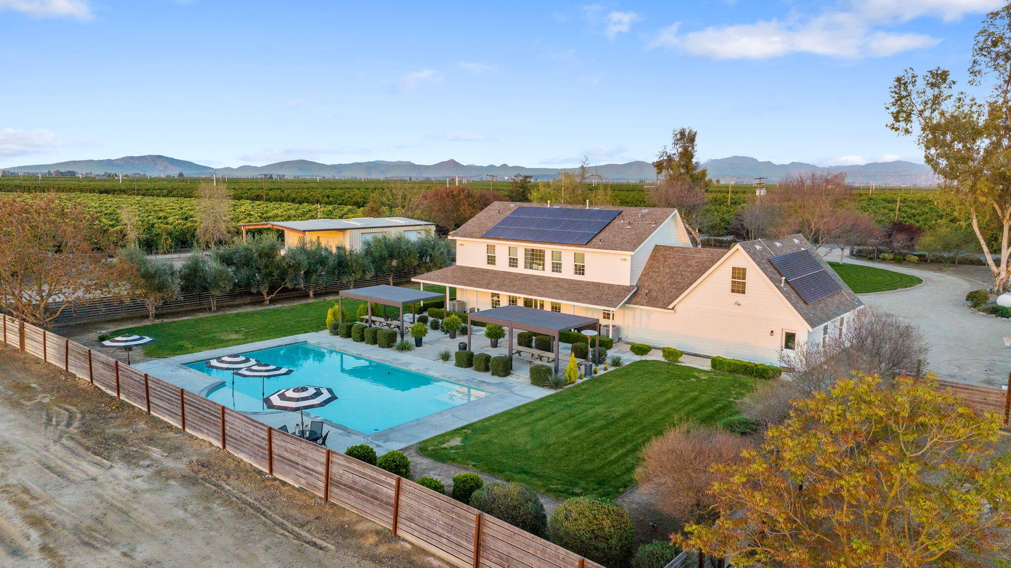 21275 Rd 192, Lindsay, CA 93247