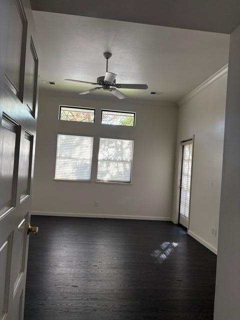 725 N Silvervale Dr, Visalia, CA 93292