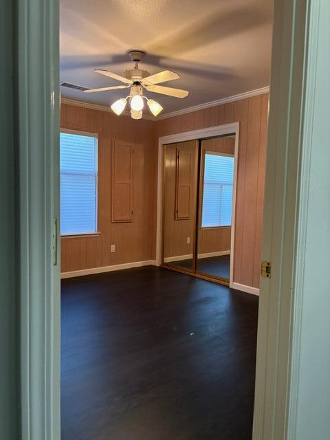 725 N Silvervale Dr, Visalia, CA 93292