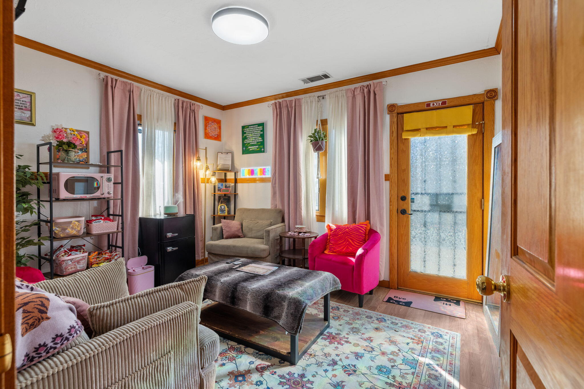 114 S Stevenson St, Visalia, CA 93291