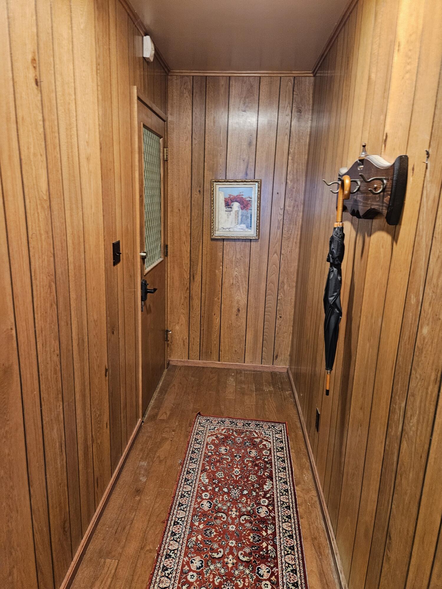 1431 Hillcrest Dr, Lindsay, CA 93247