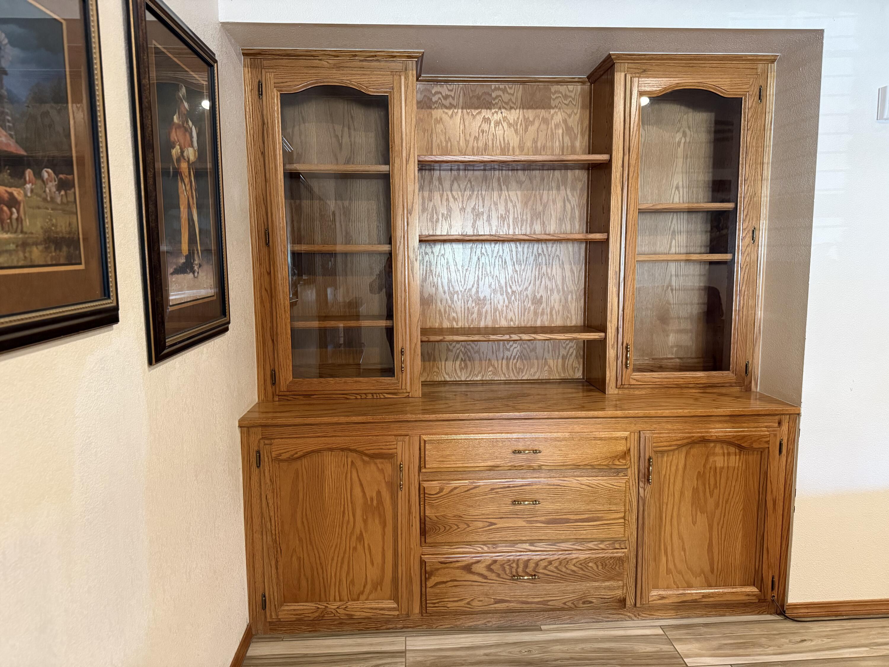 315 E Washington Ave, Tulare, CA 93274