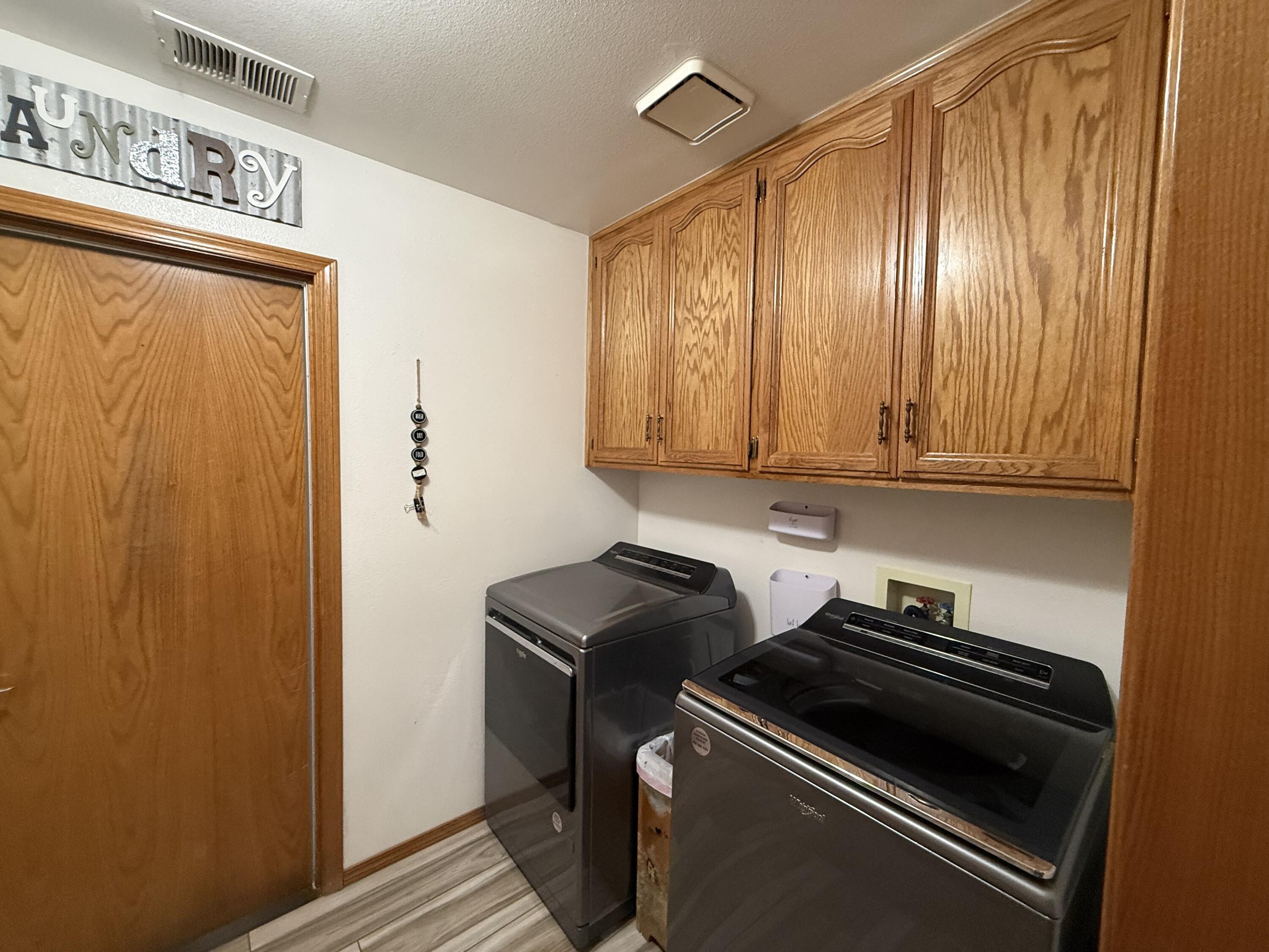 315 E Washington Ave, Tulare, CA 93274