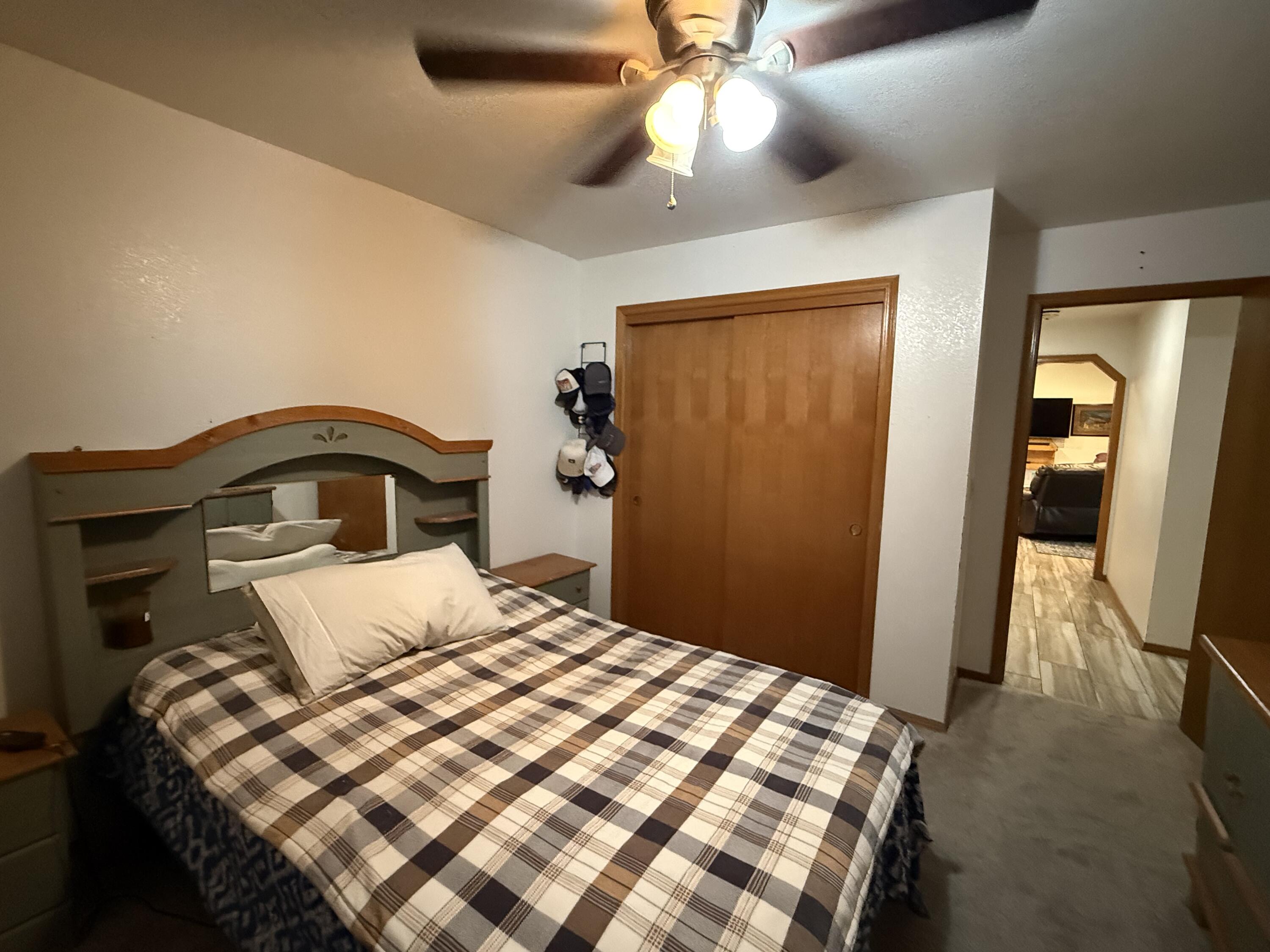 315 E Washington Ave, Tulare, CA 93274