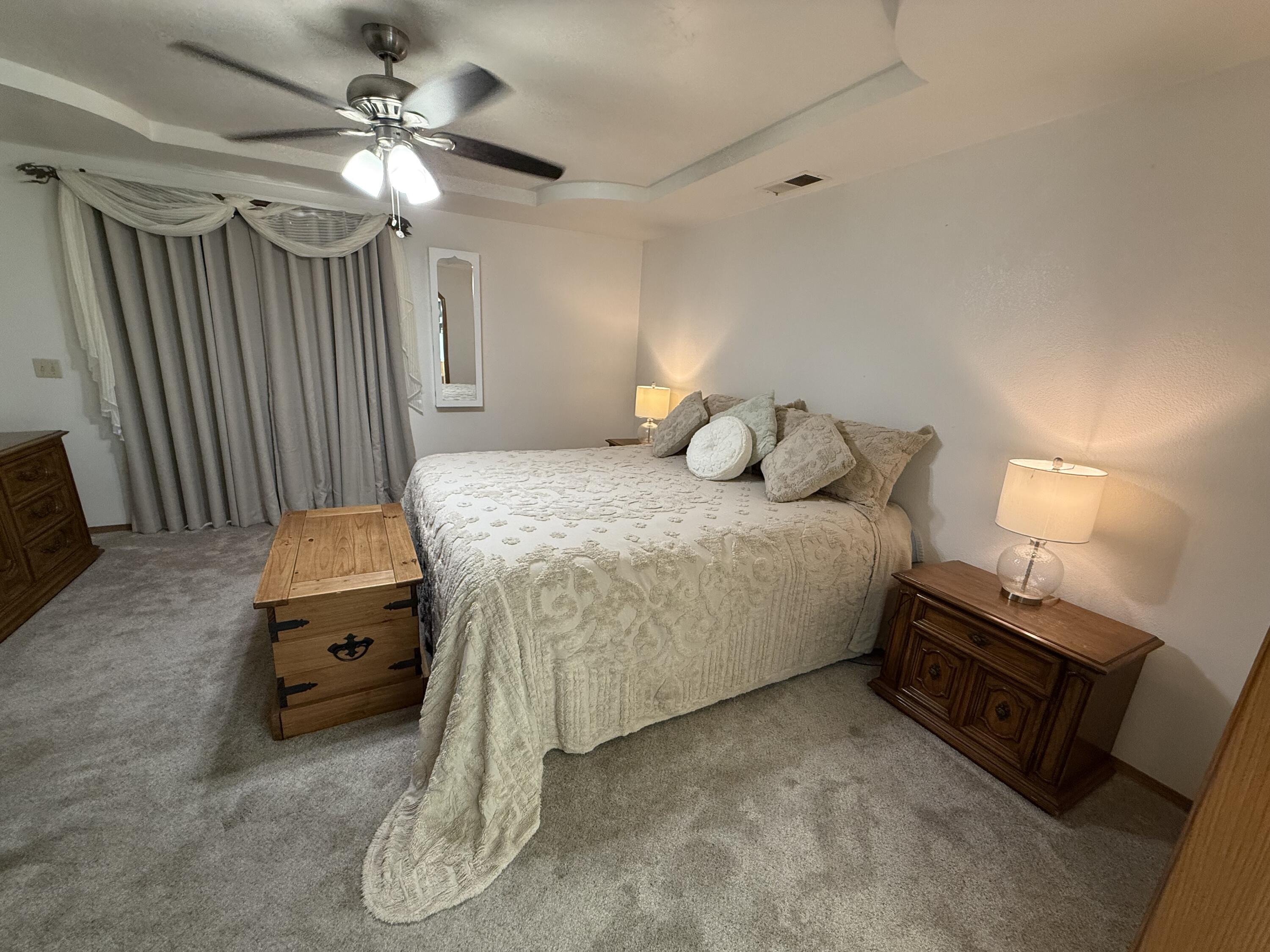 315 E Washington Ave, Tulare, CA 93274