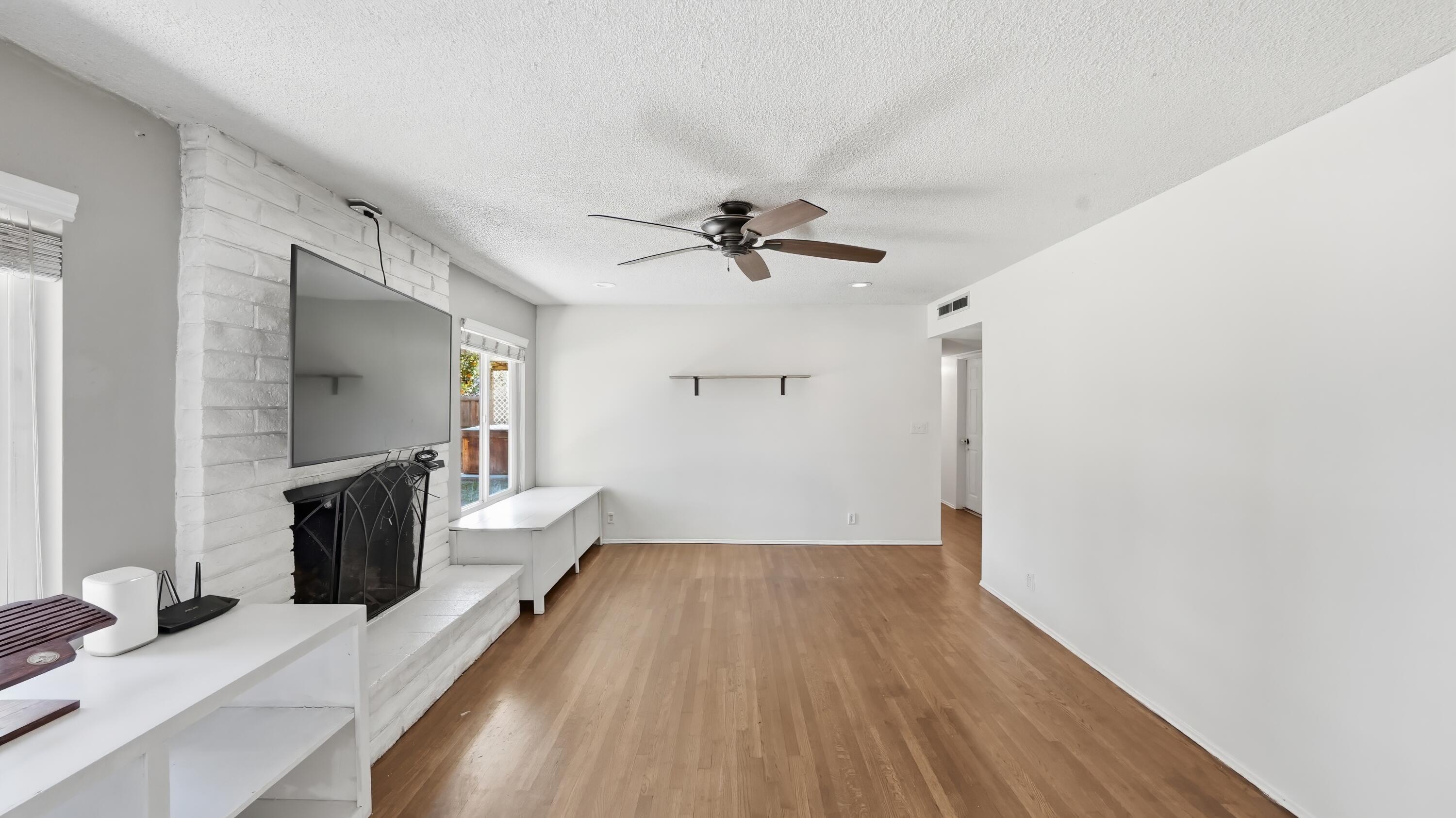 2607 W Dartmouth Ave, Visalia, CA 93277