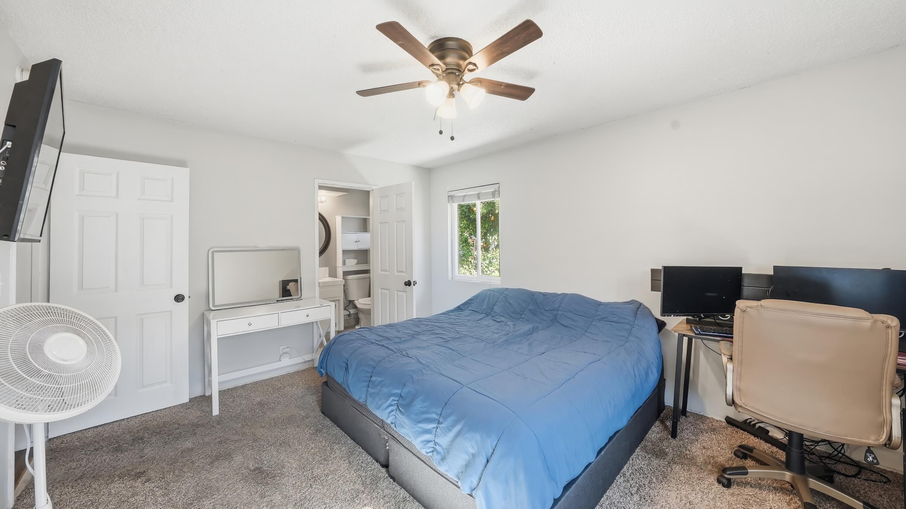 2607 W Dartmouth Ave, Visalia, CA 93277