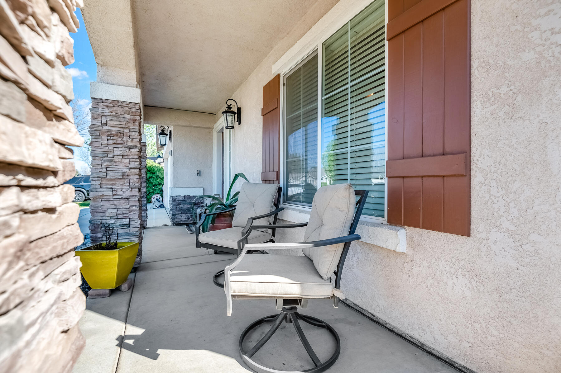 3243 W Sedona Ave, Visalia, CA 93291