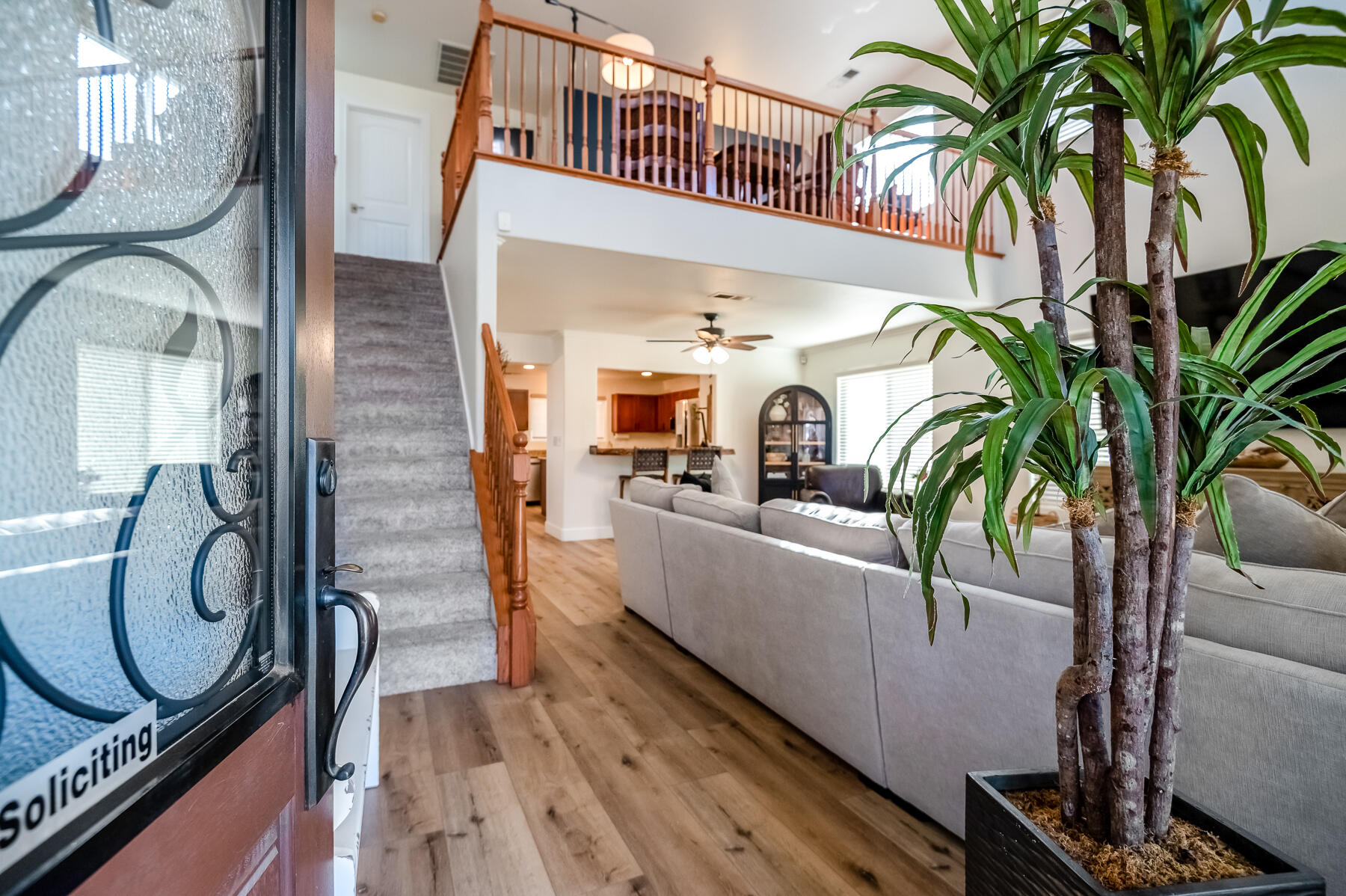 3243 W Sedona Ave, Visalia, CA 93291