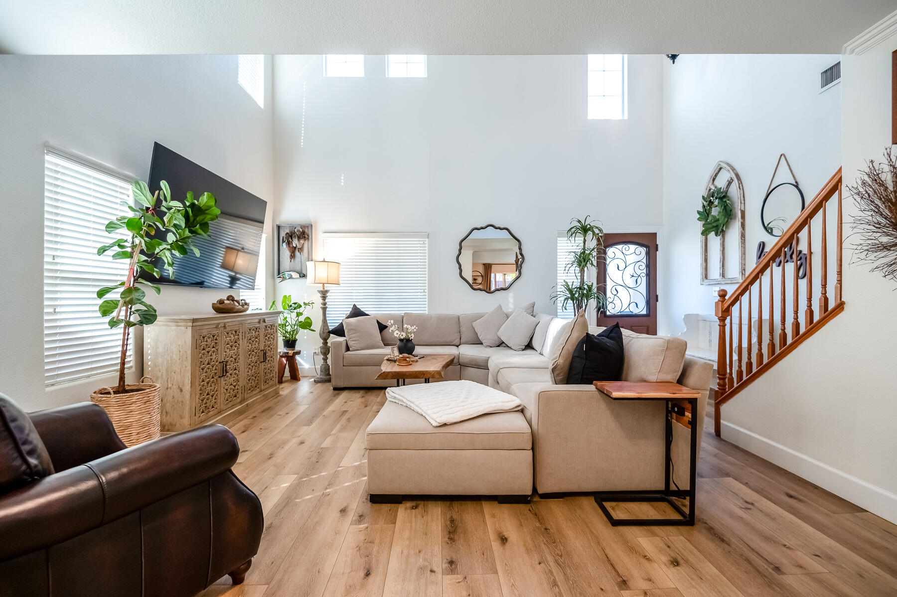 3243 W Sedona Ave, Visalia, CA 93291