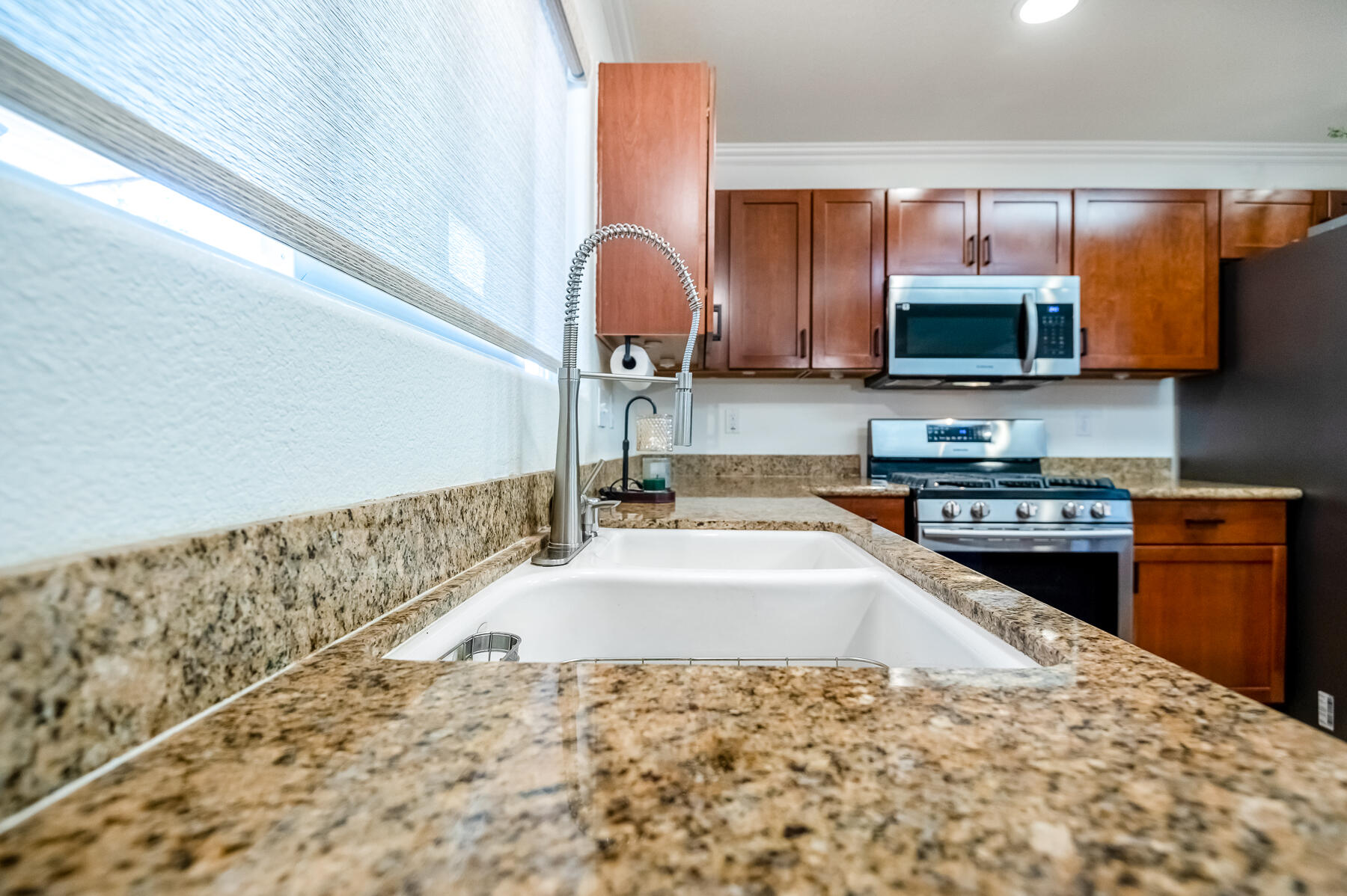 3243 W Sedona Ave, Visalia, CA 93291