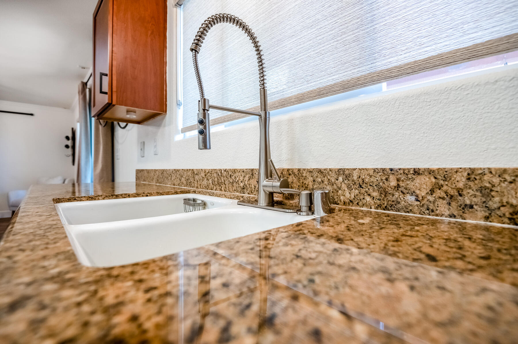 3243 W Sedona Ave, Visalia, CA 93291