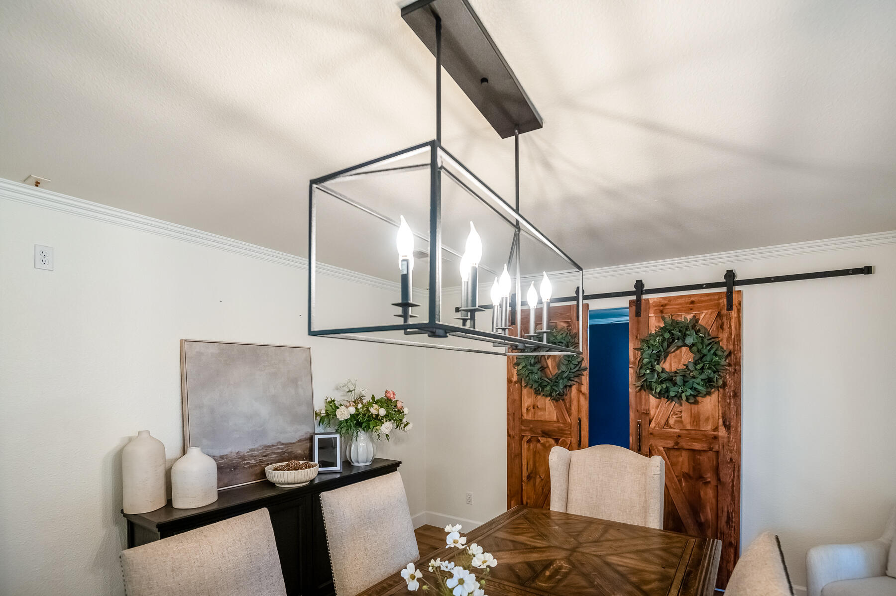 3243 W Sedona Ave, Visalia, CA 93291