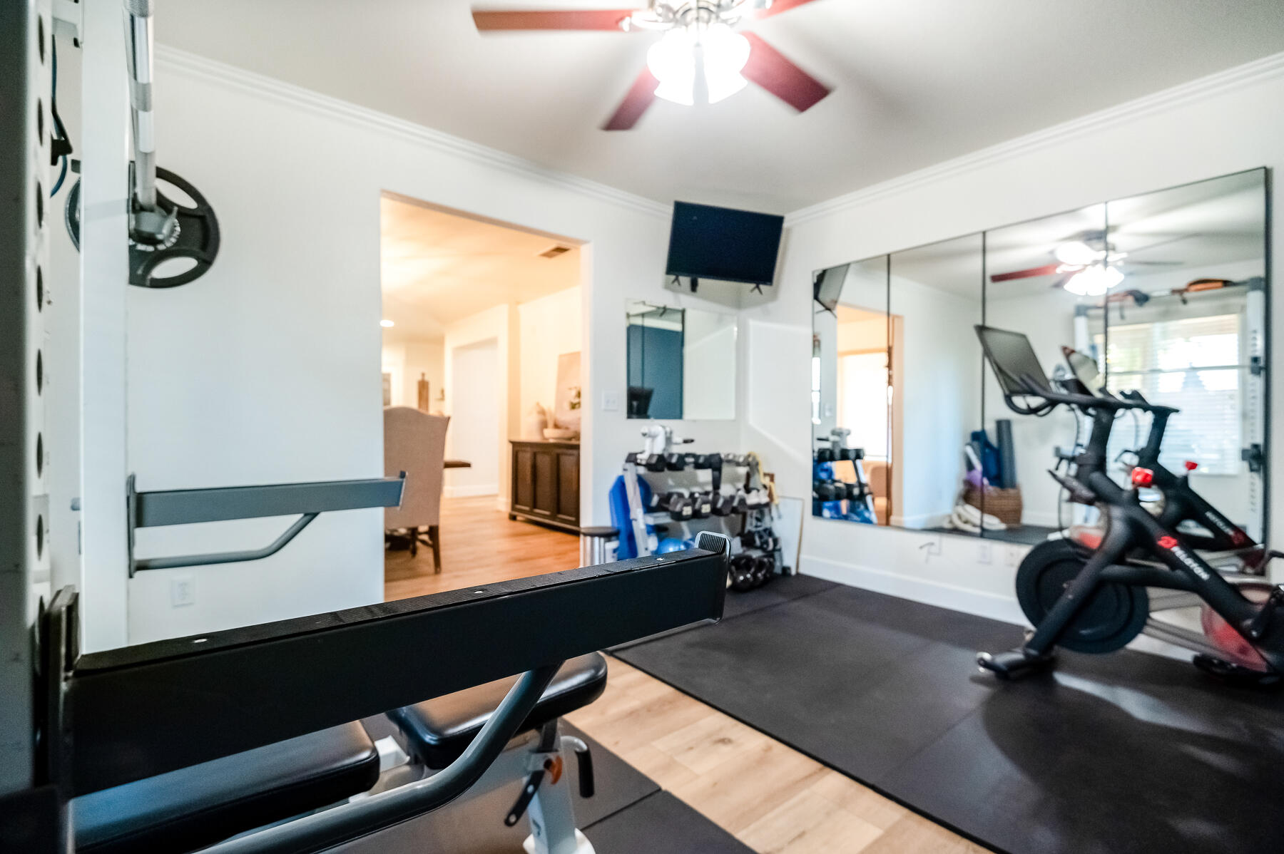 3243 W Sedona Ave, Visalia, CA 93291