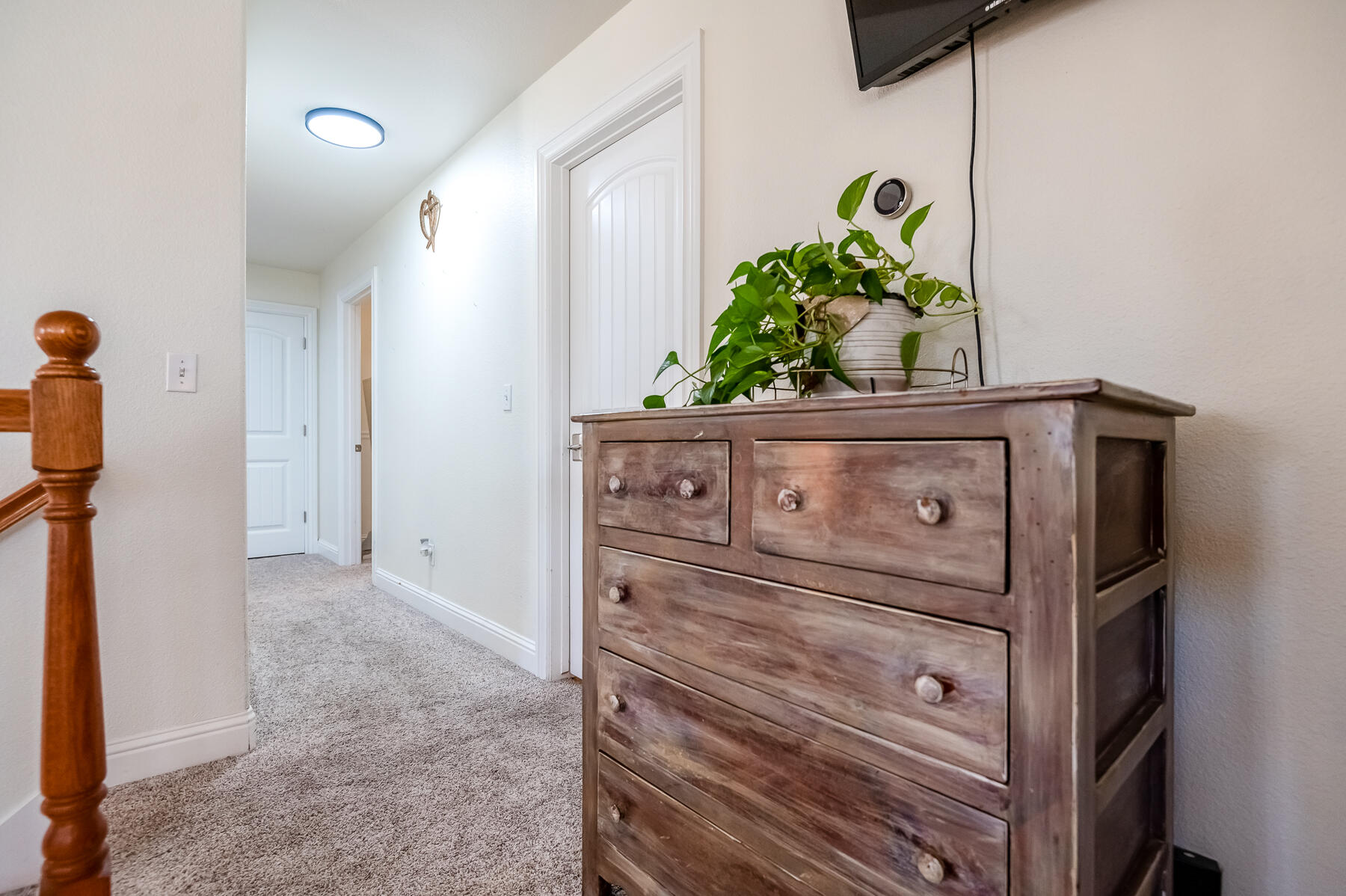 3243 W Sedona Ave, Visalia, CA 93291