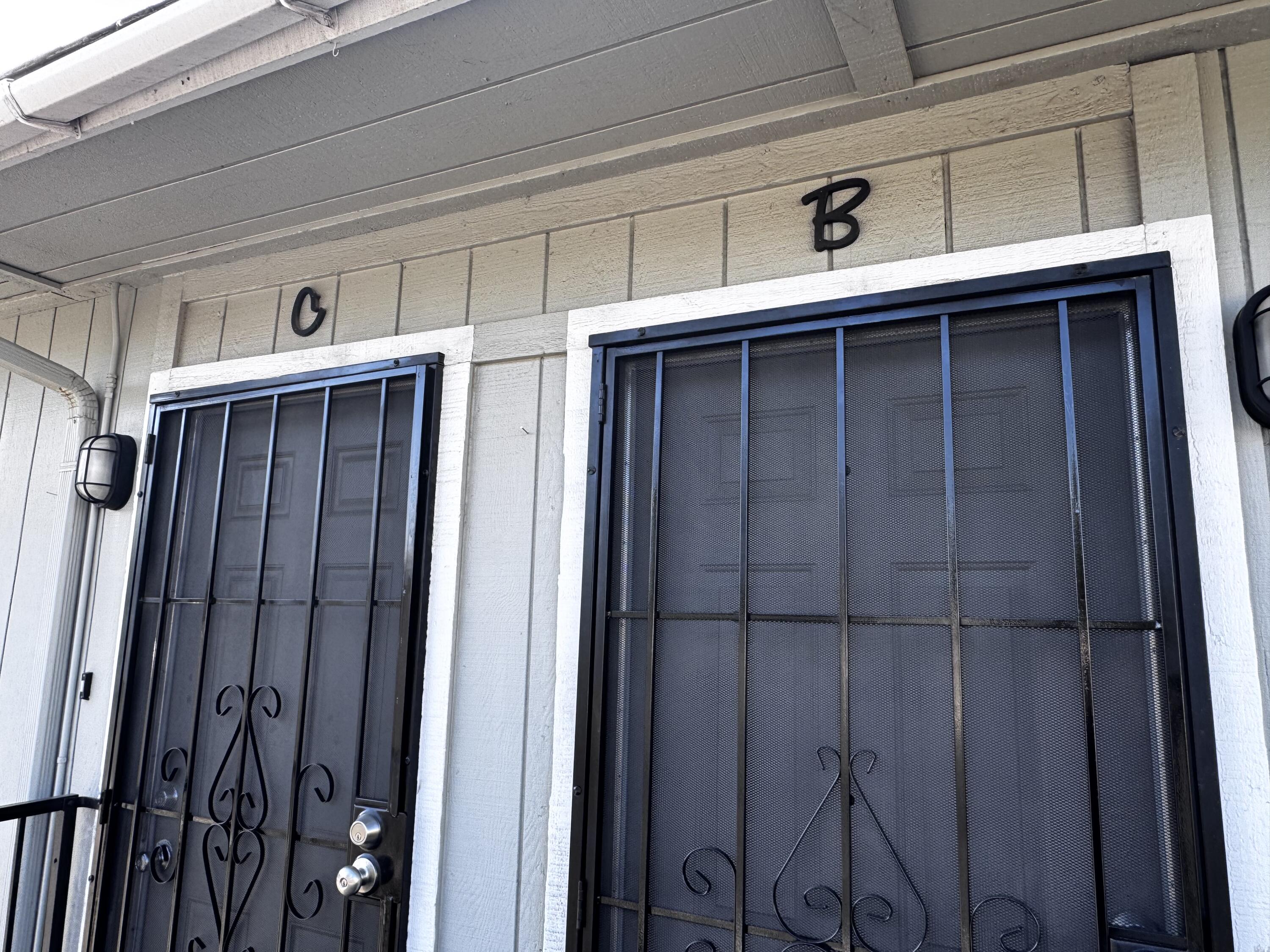 253 W Belleview Ave, Porterville, CA 93257