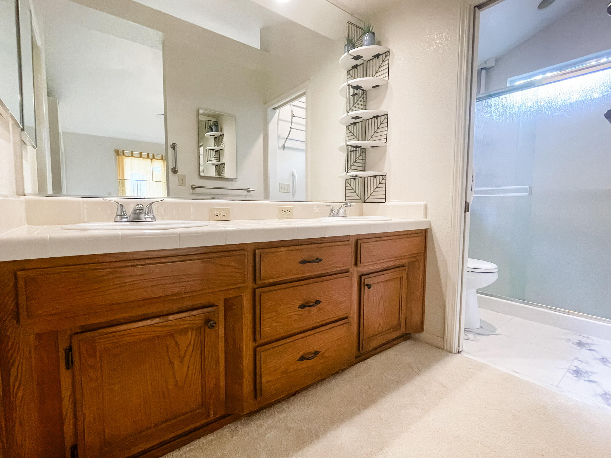 2629 Lakewest Dr, Chico, CA