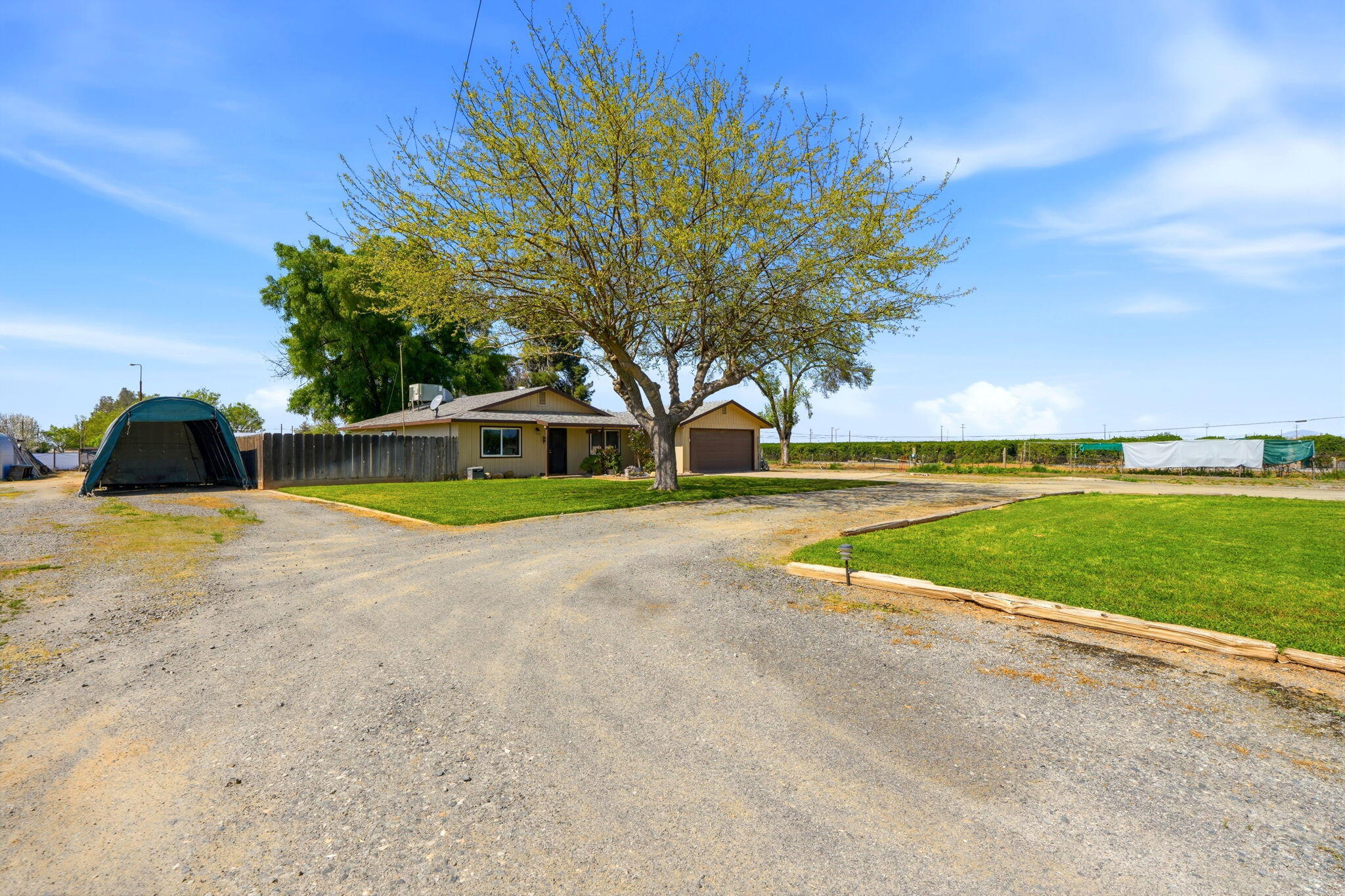 24141 Ave 120, Porterville, CA 93257