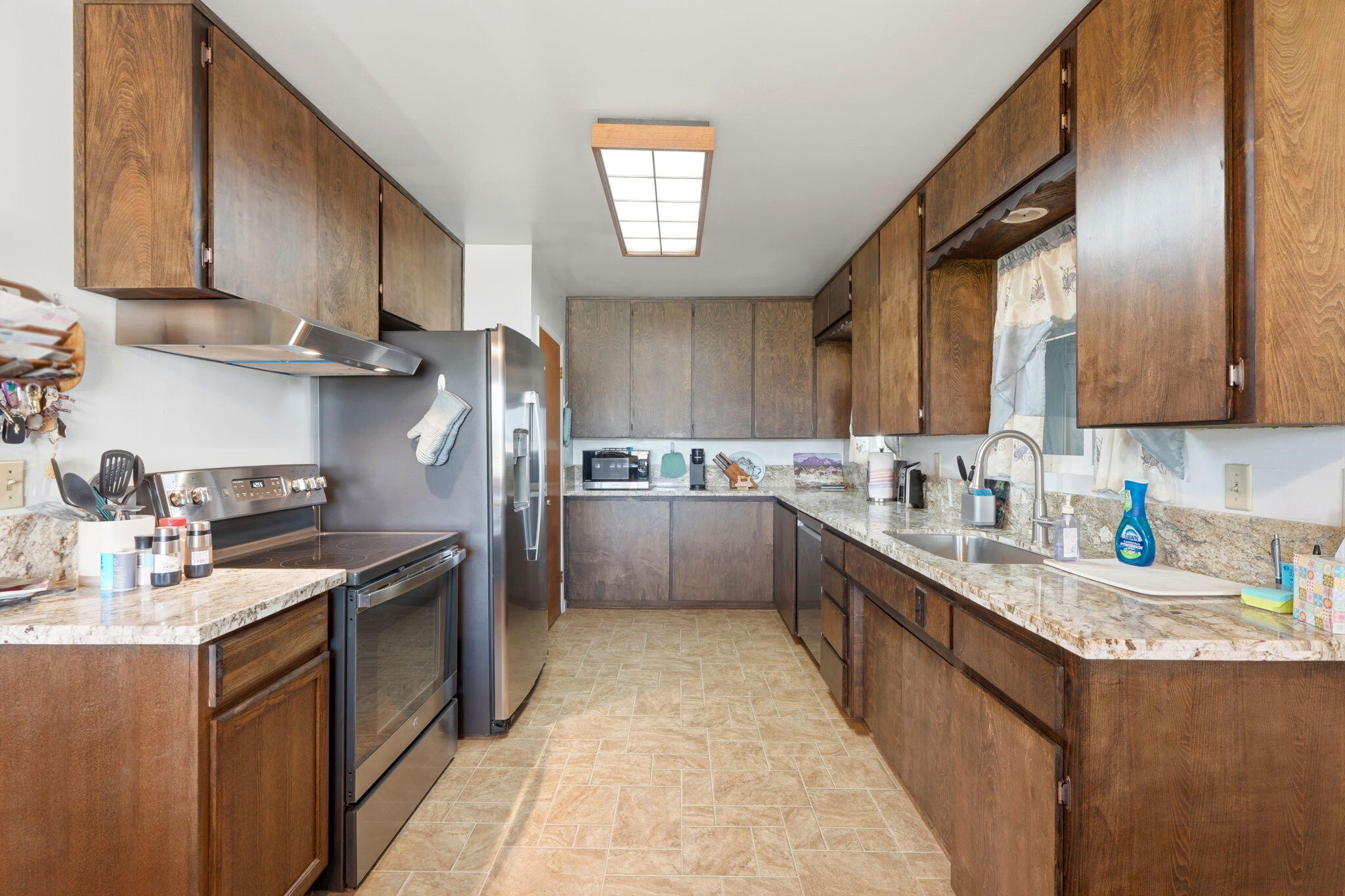 24141 Ave 120, Porterville, CA 93257