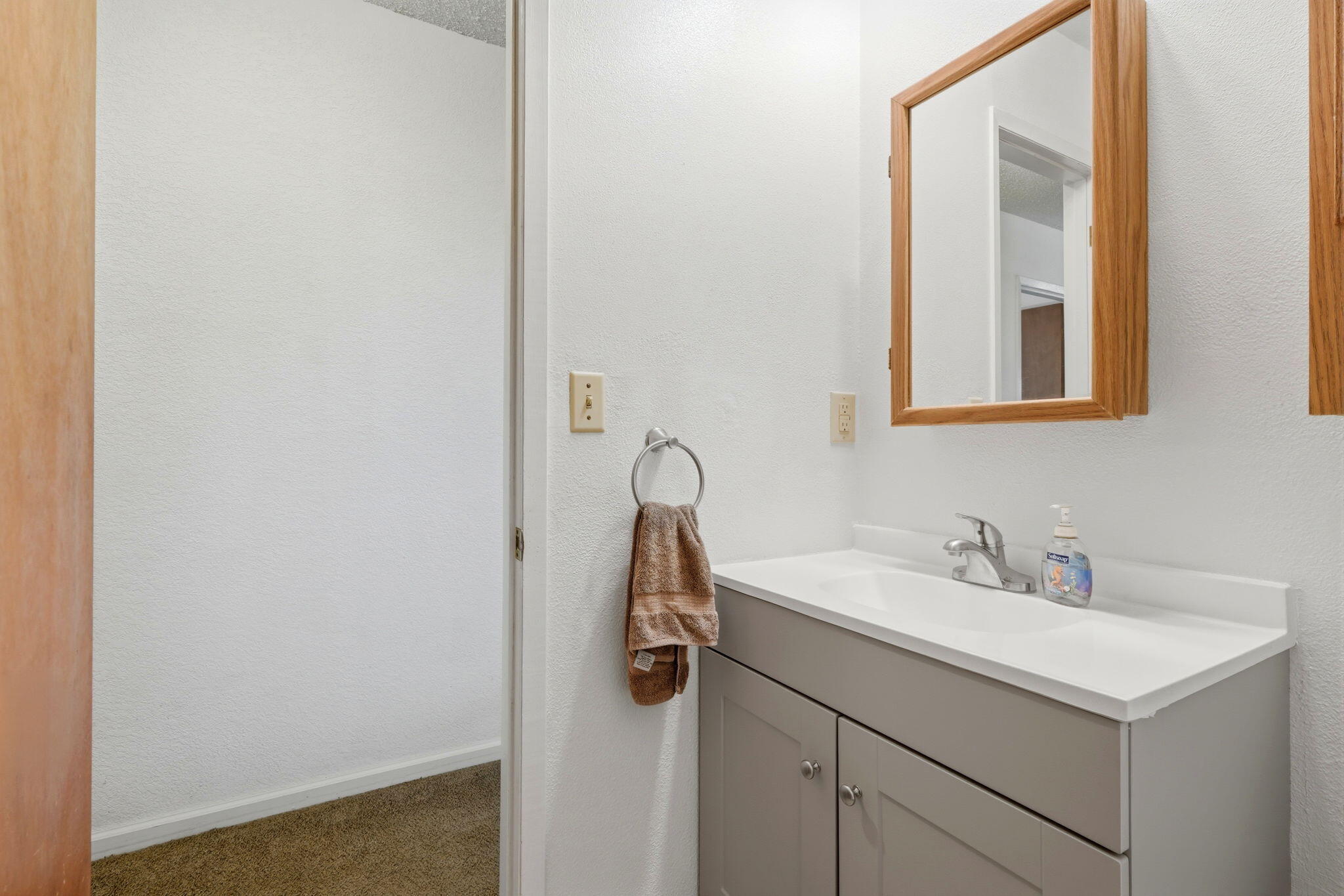 24141 Ave 120, Porterville, CA 93257