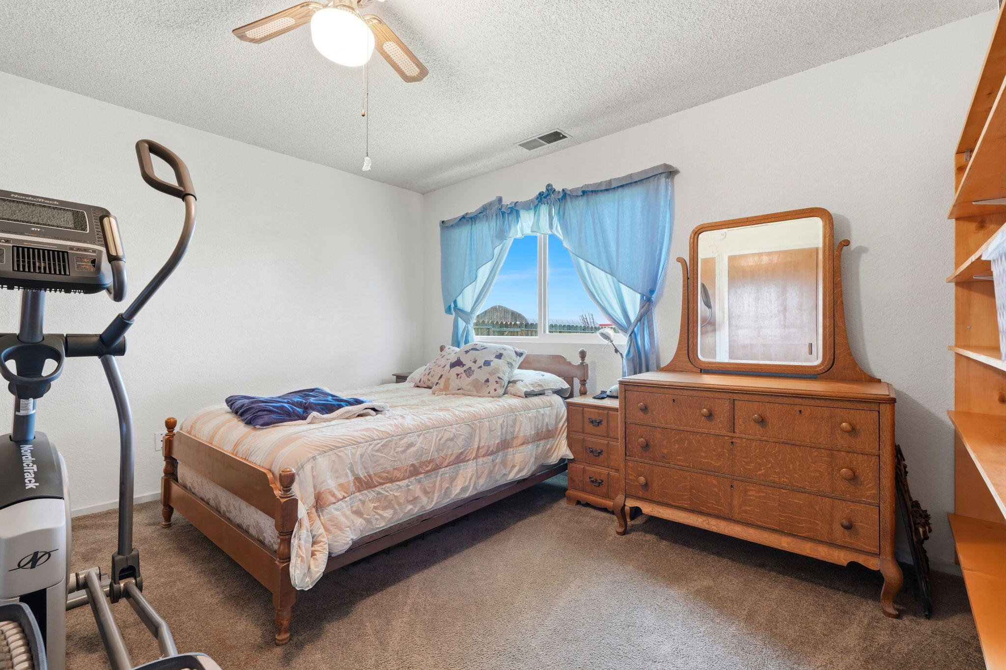 24141 Ave 120, Porterville, CA 93257