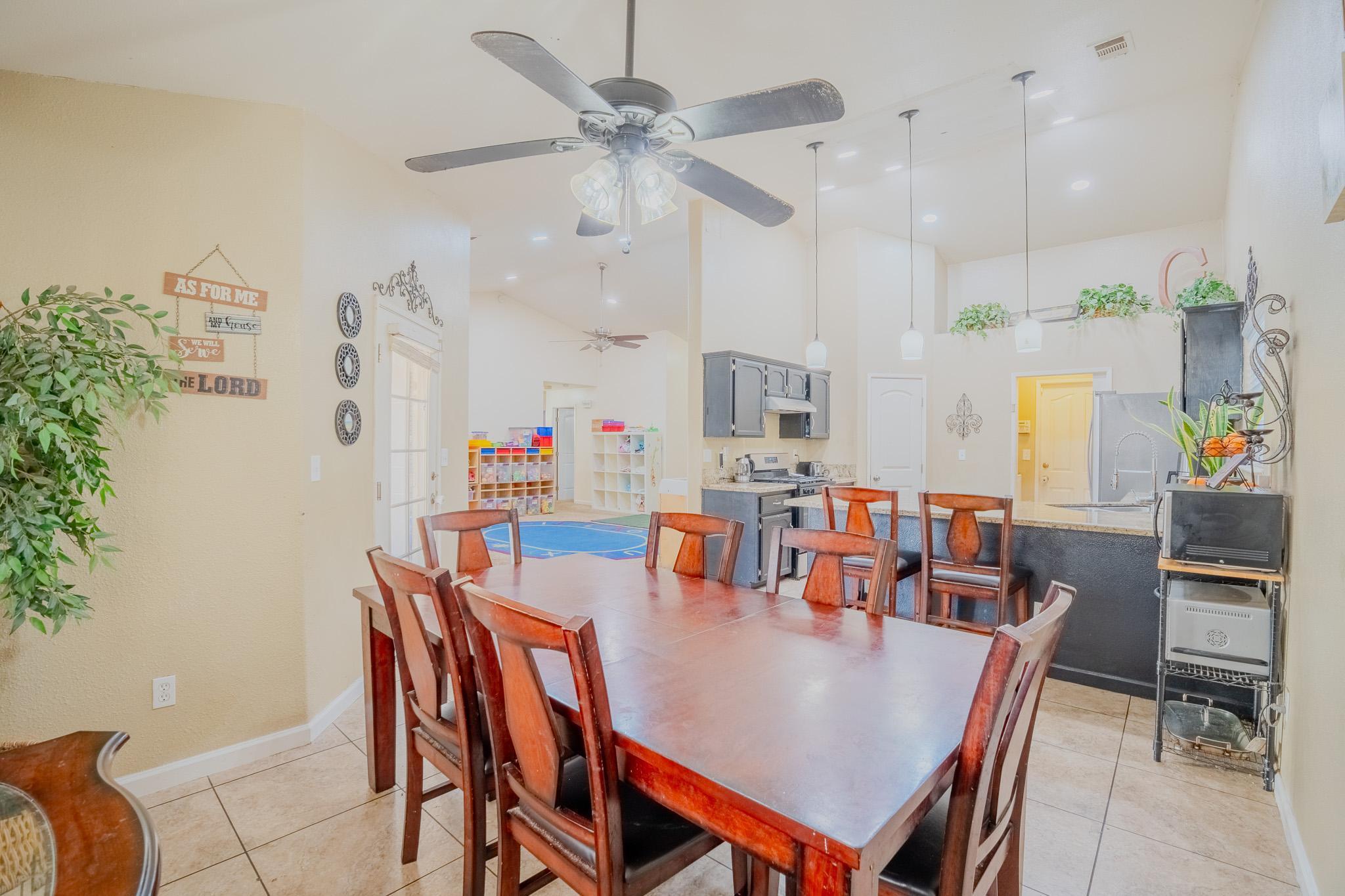 3931 E Elowin Ave, Visalia, CA 93292