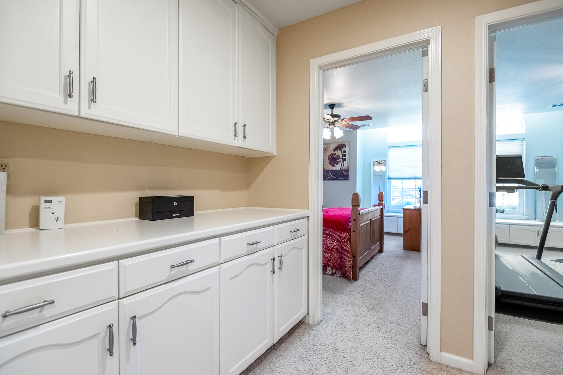 6001 W Mary Ct, Visalia, CA 93277