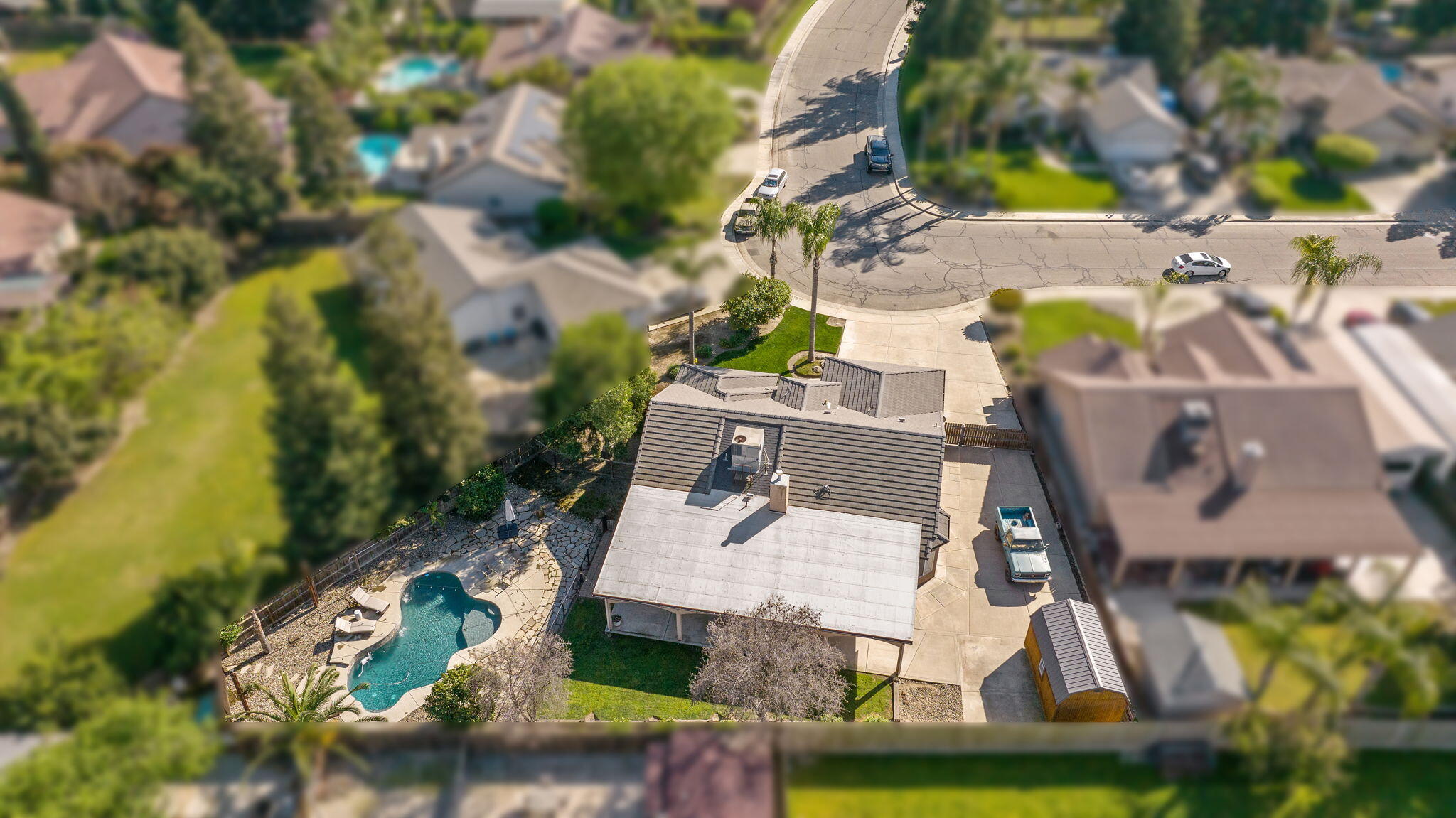 2600 W Oakridge Ave, Visalia, CA 93291