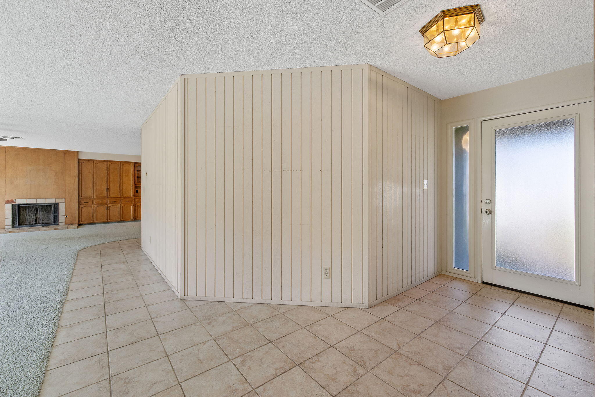 2303 W Cambridge Ave, Visalia, CA 93277