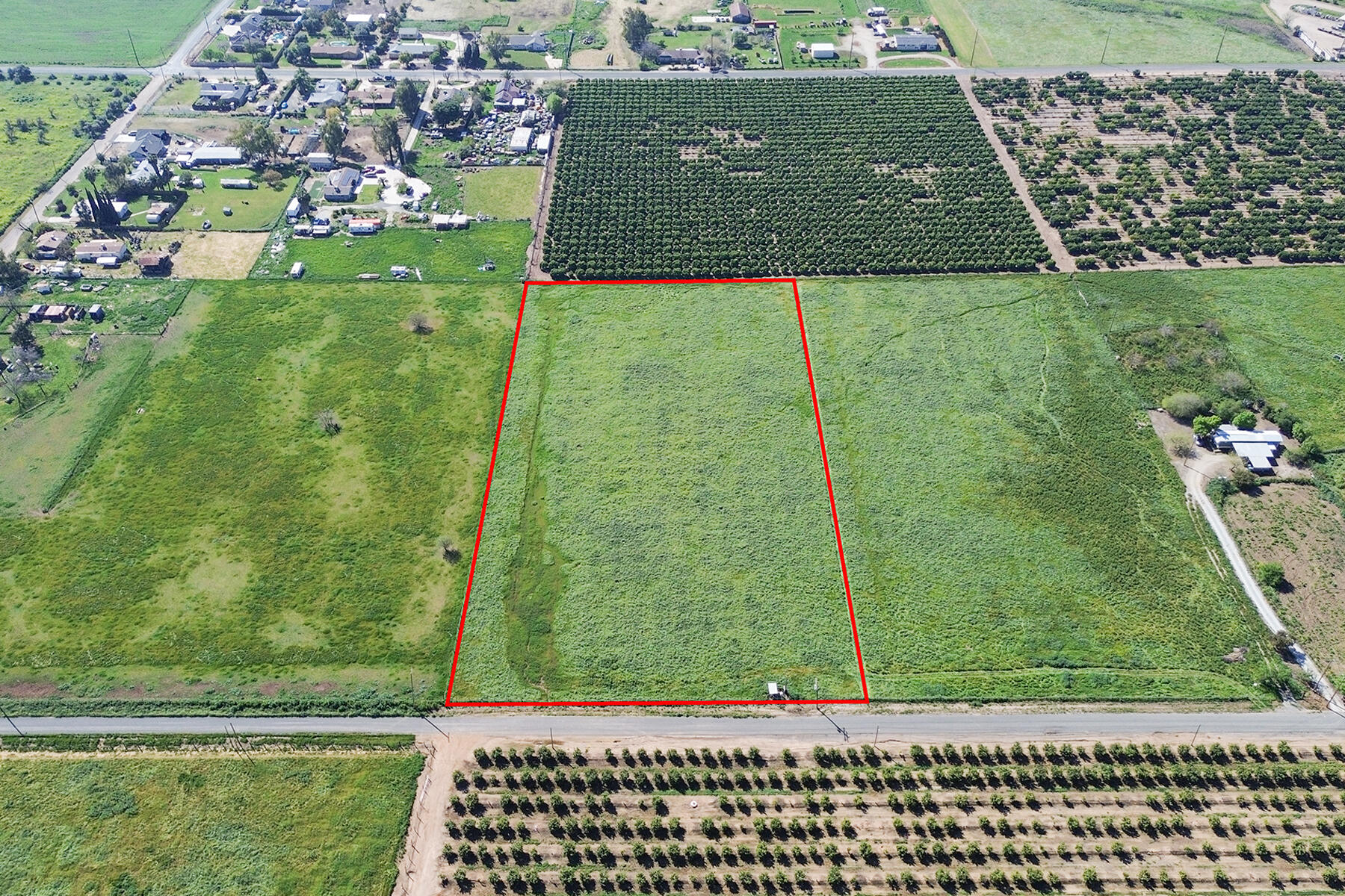 0 W Baker St, Porterville, CA 93257