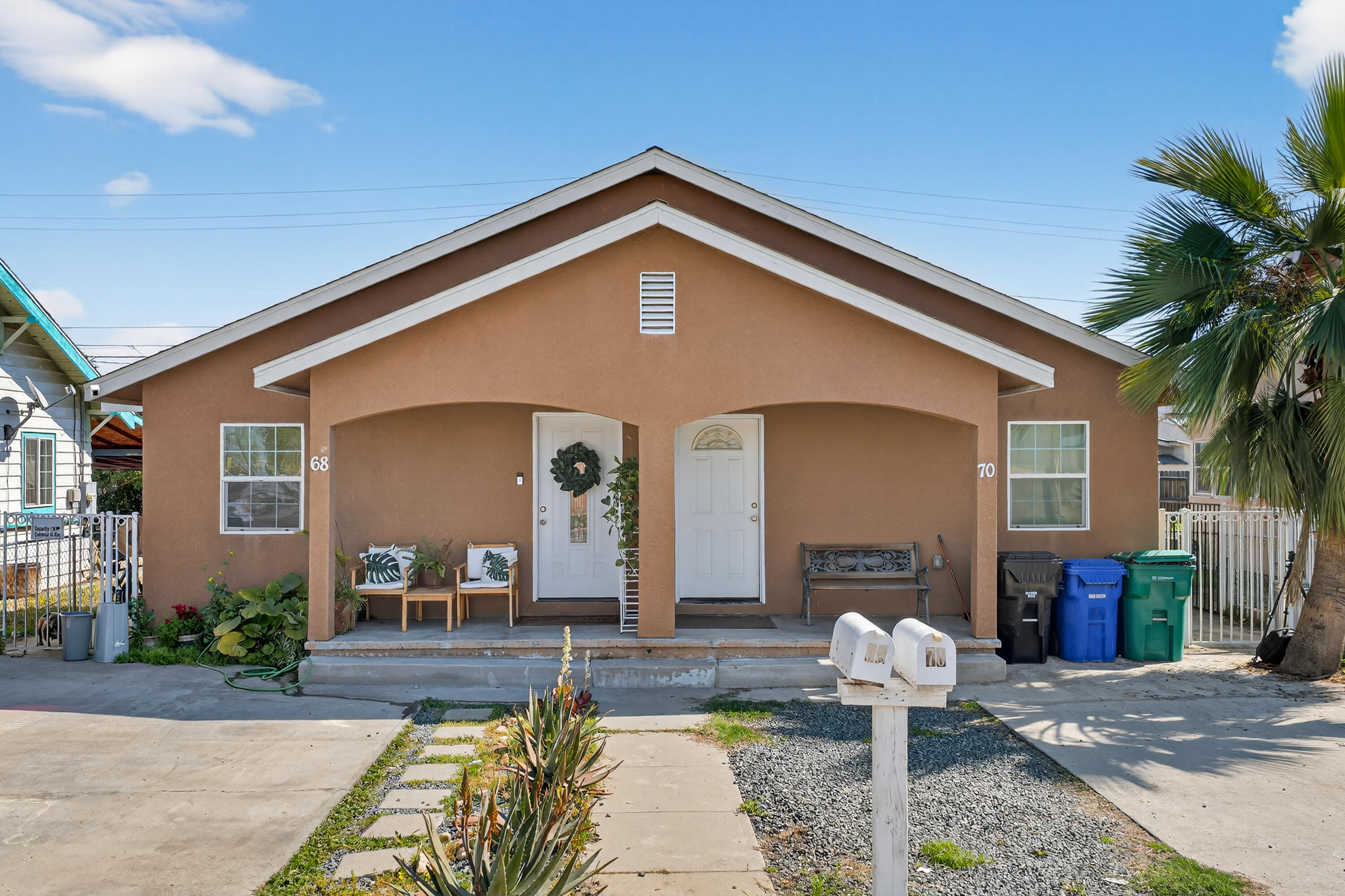 68-70 S Jaye St, Porterville, CA 93257