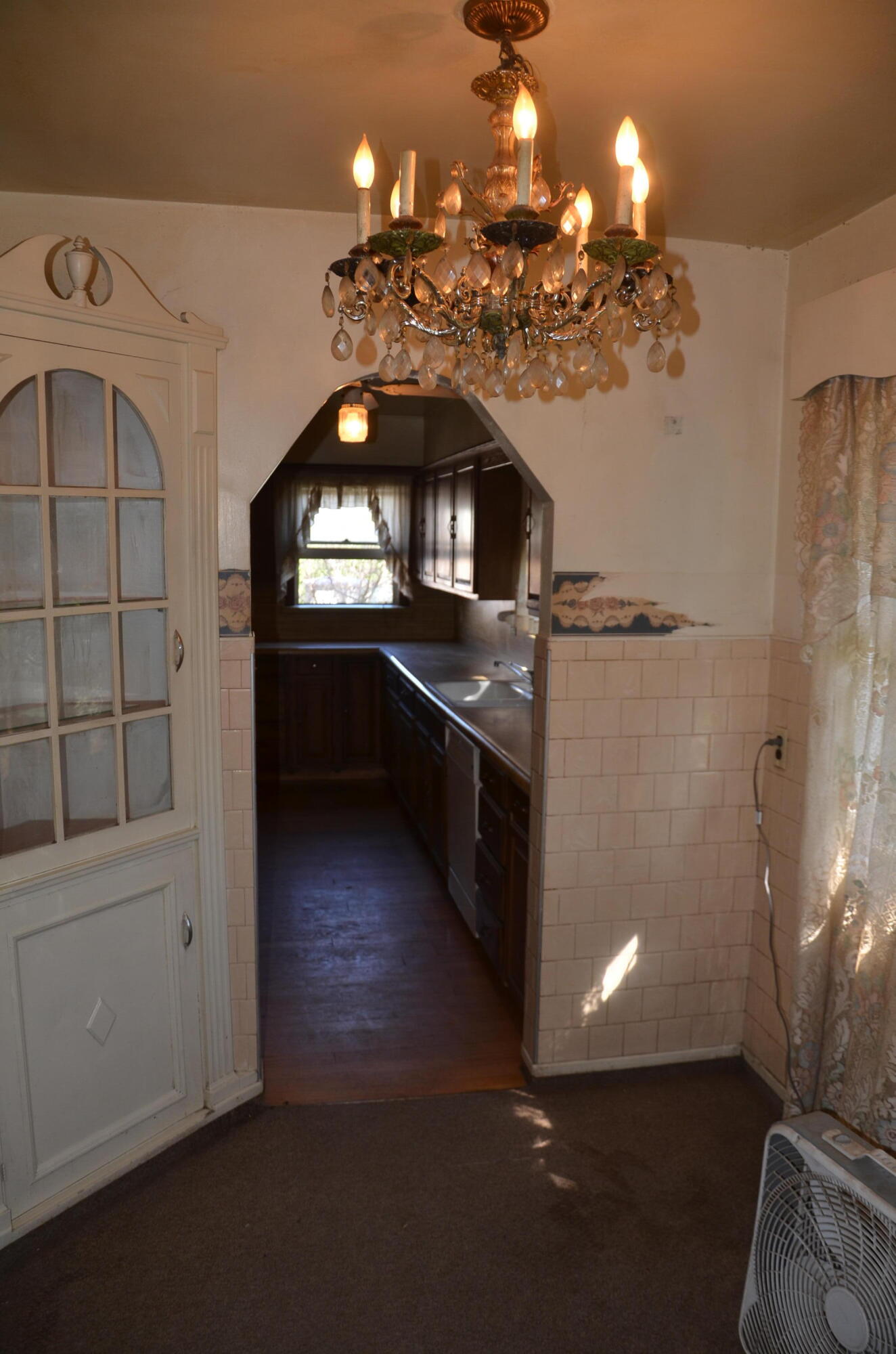 1109 N Willis St, Visalia, CA 93291