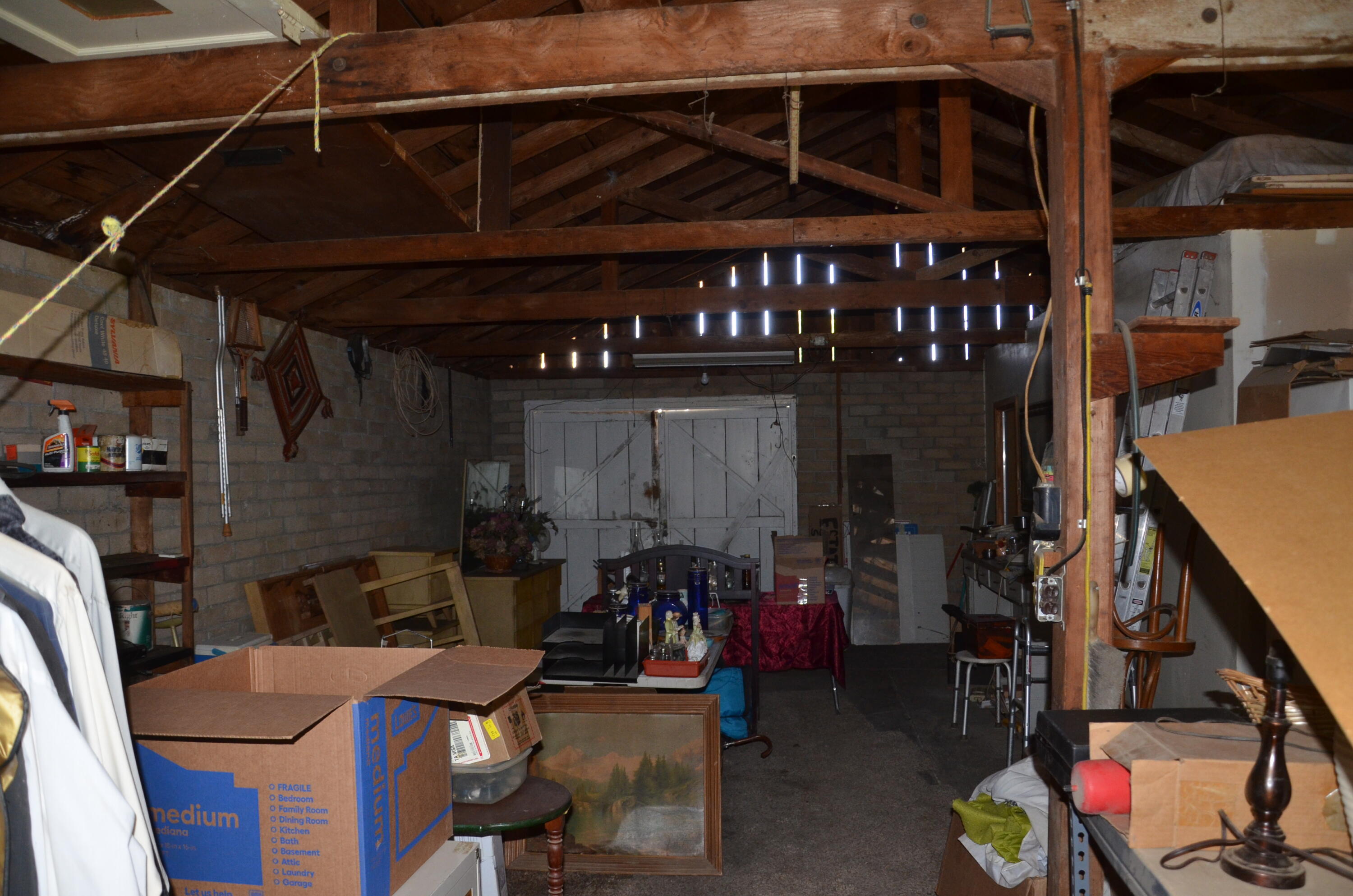 1109 N Willis St, Visalia, CA 93291