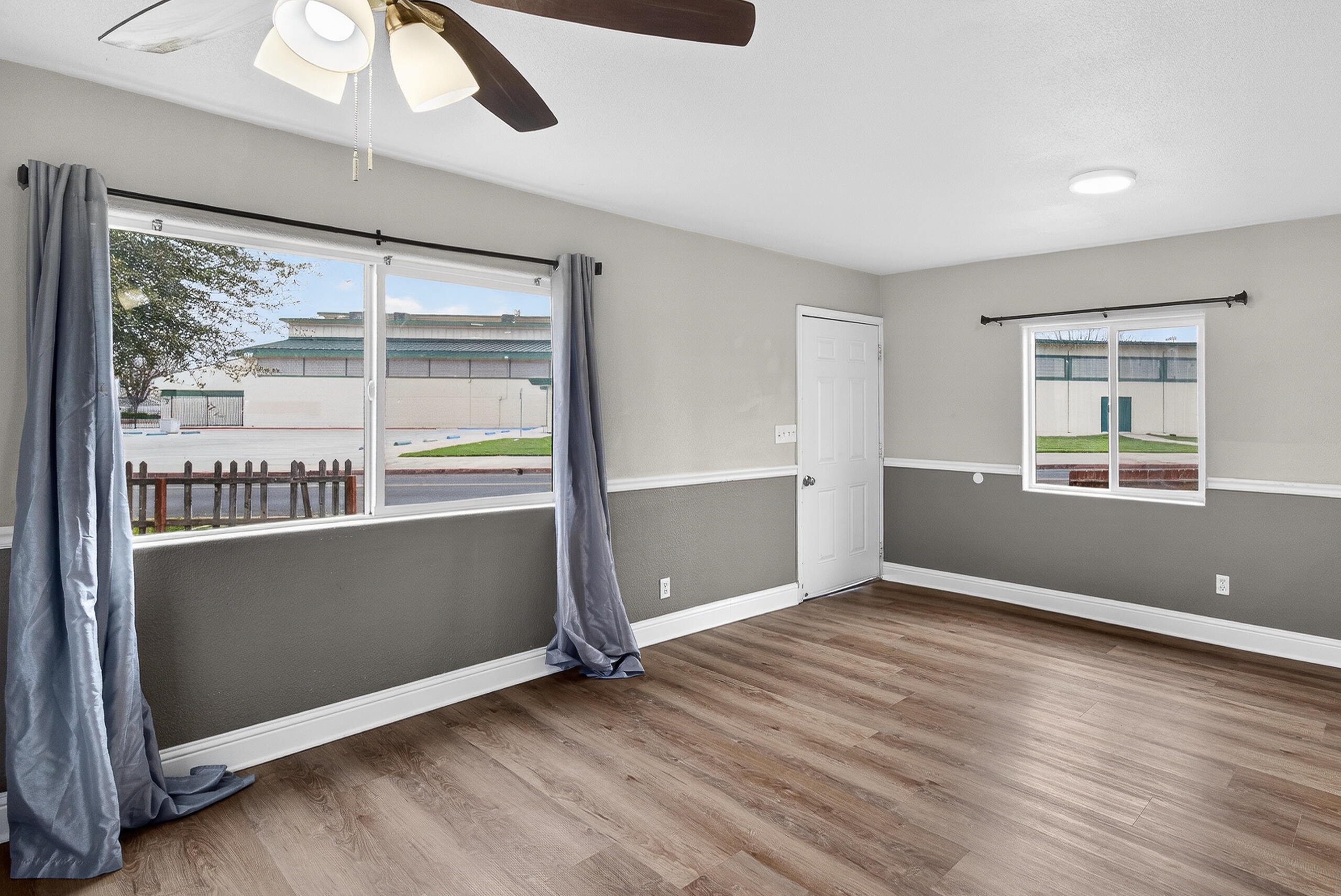 247 S College, Dinuba, CA 93618