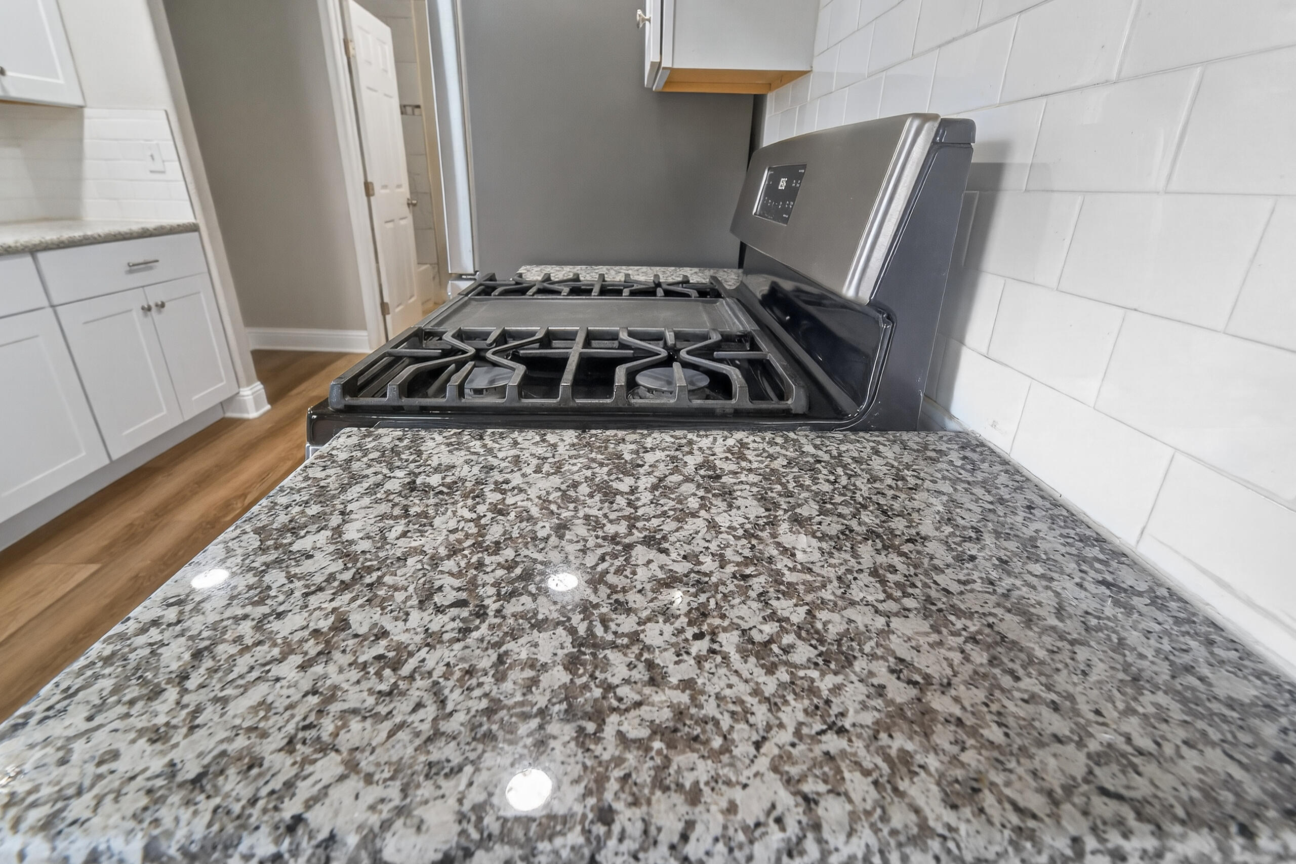 247 S College, Dinuba, CA 93618