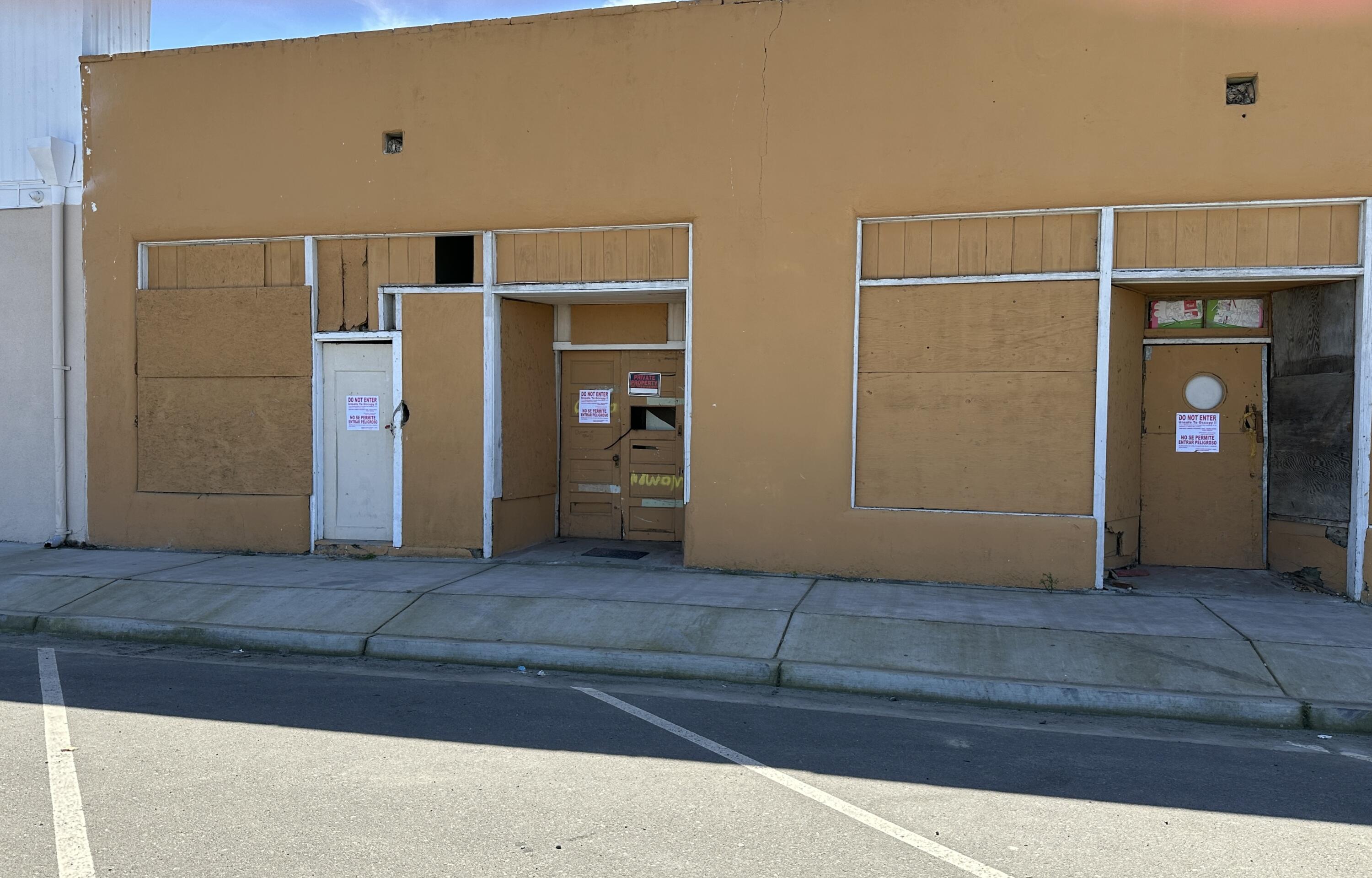 20329 Main St, Stratford, CA 93266