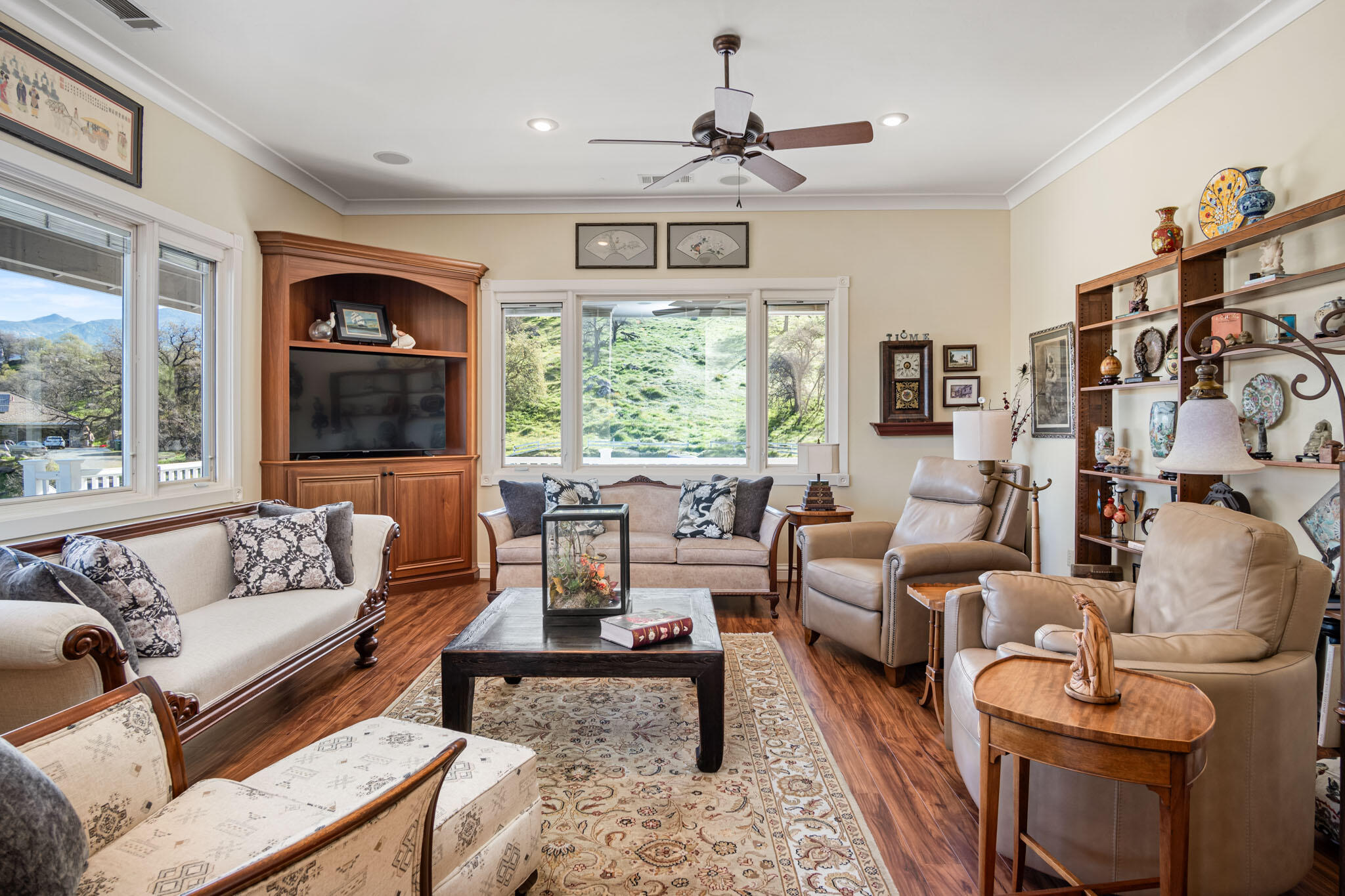 16481 Bonner Dr, Springville, CA 93265