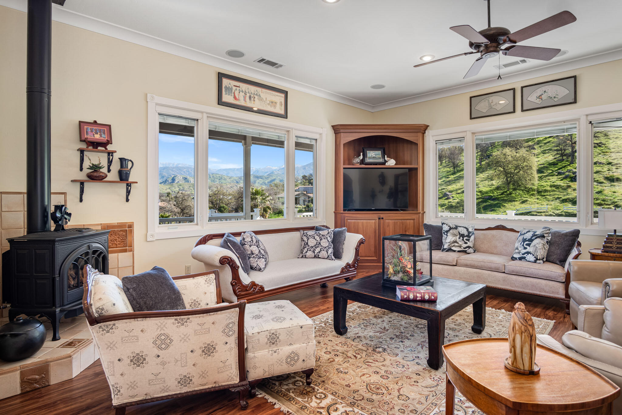 16481 Bonner Dr, Springville, CA 93265