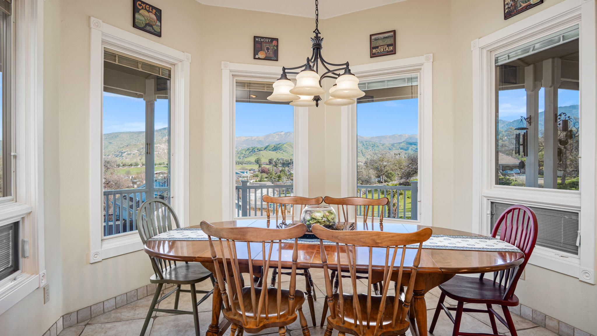 16481 Bonner Dr, Springville, CA 93265