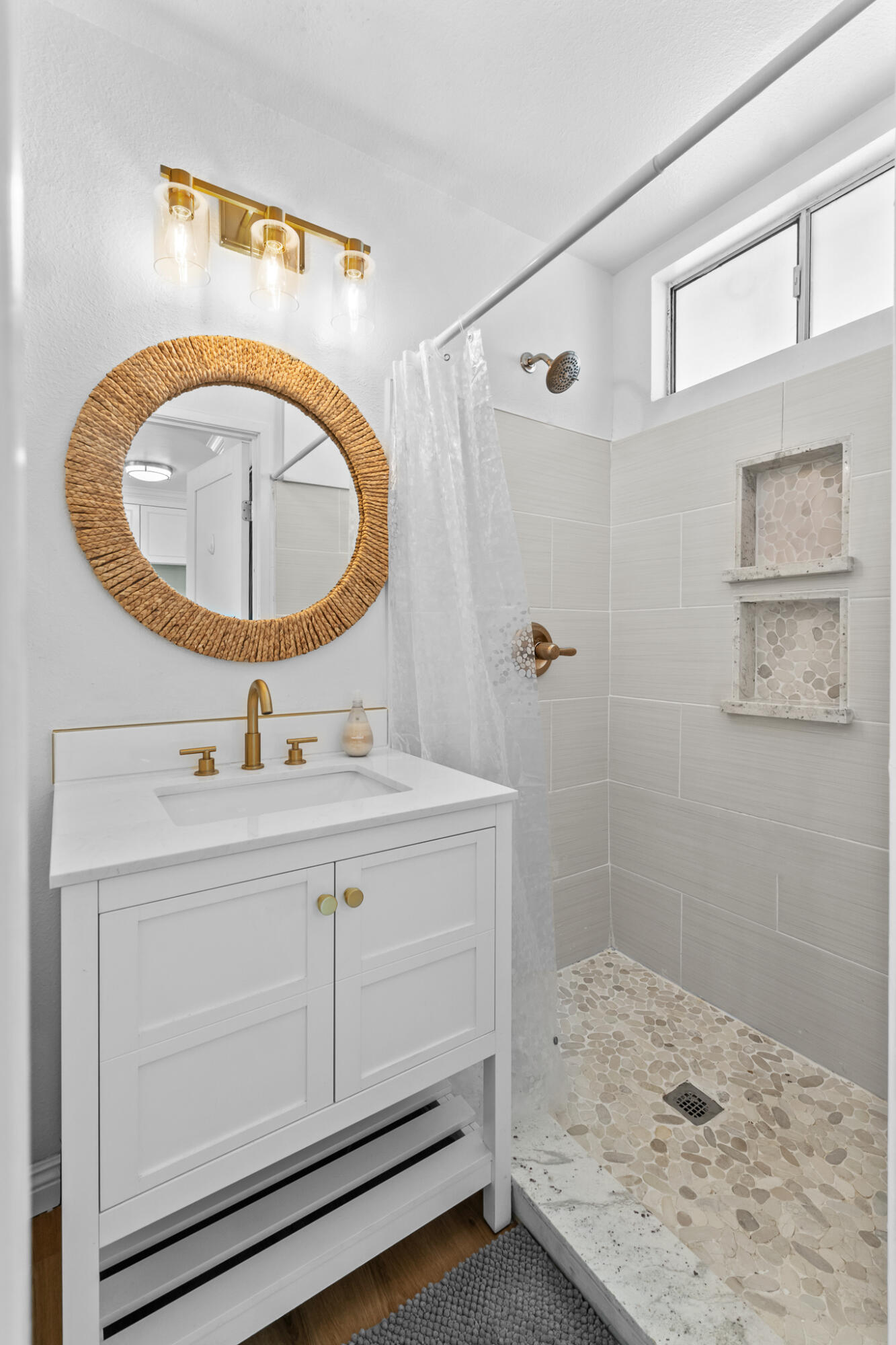 77 N Ocean Ave #12, Cayucos, CA 93430