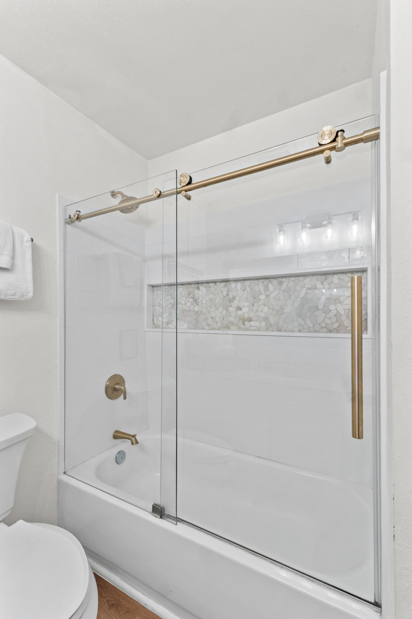 77 N Ocean Ave #12, Cayucos, CA 93430