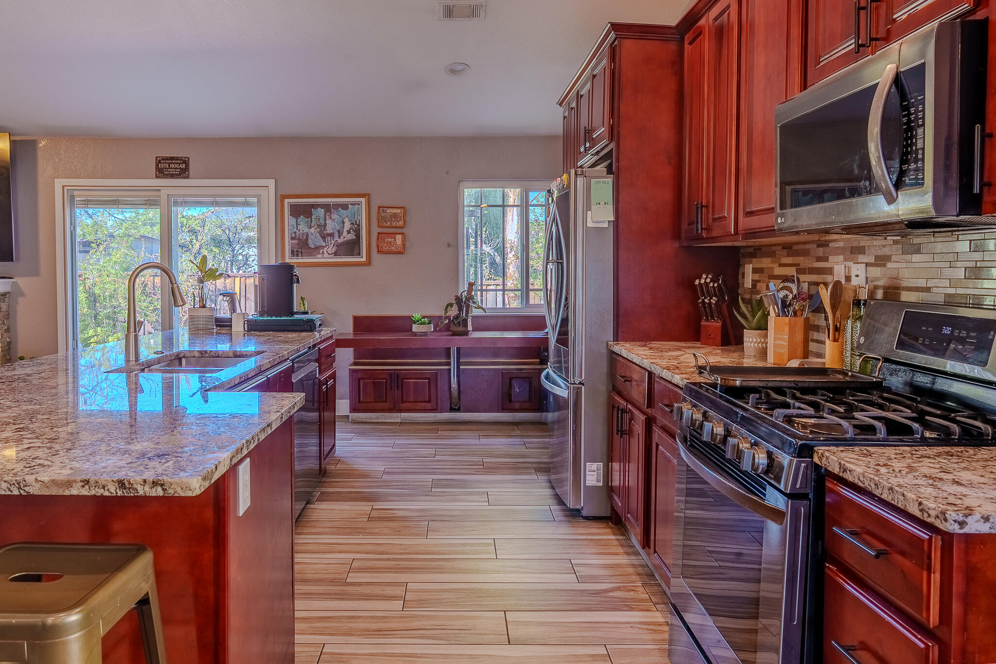 1808 Johnson Dr, Antioch, CA 94509