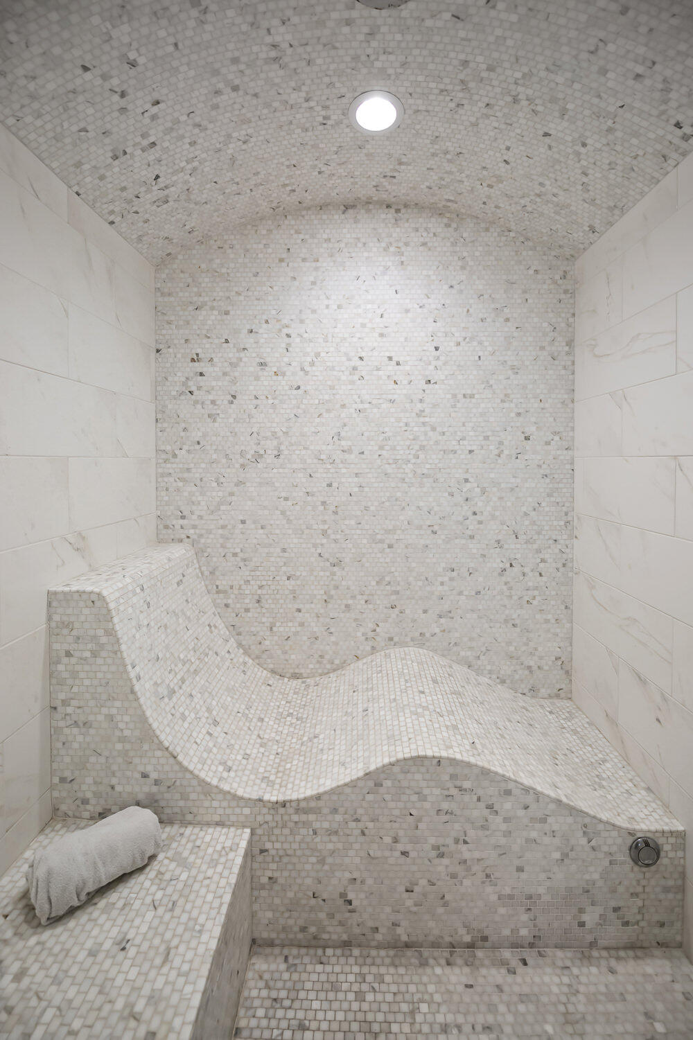 1742 N Pratos St, Visalia, CA 93291