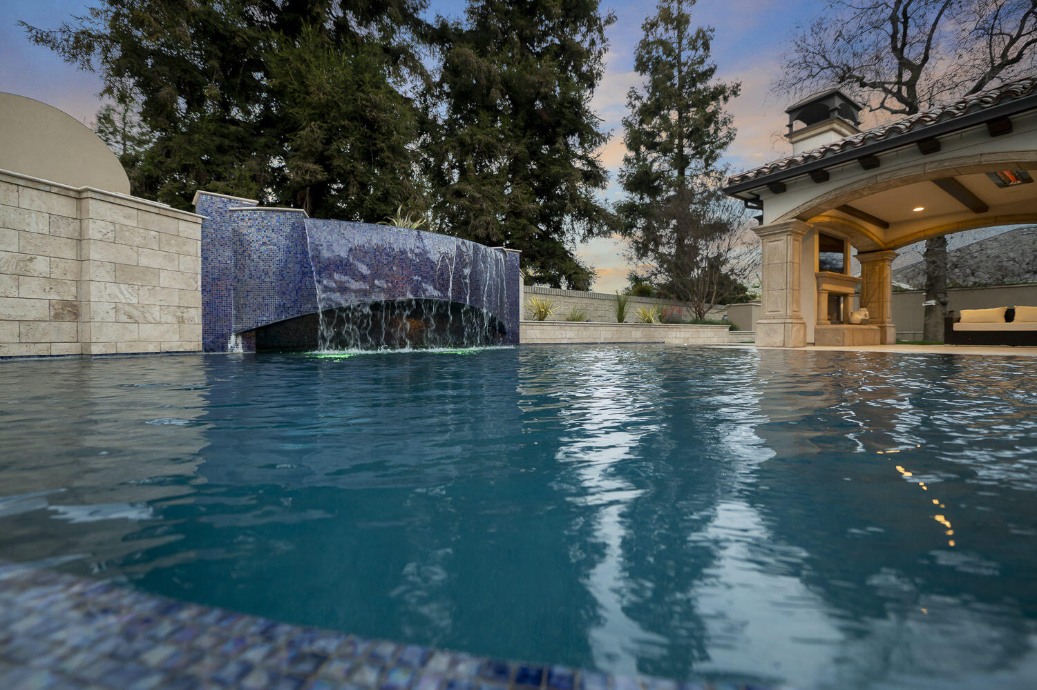 1742 N Pratos St, Visalia, CA 93291