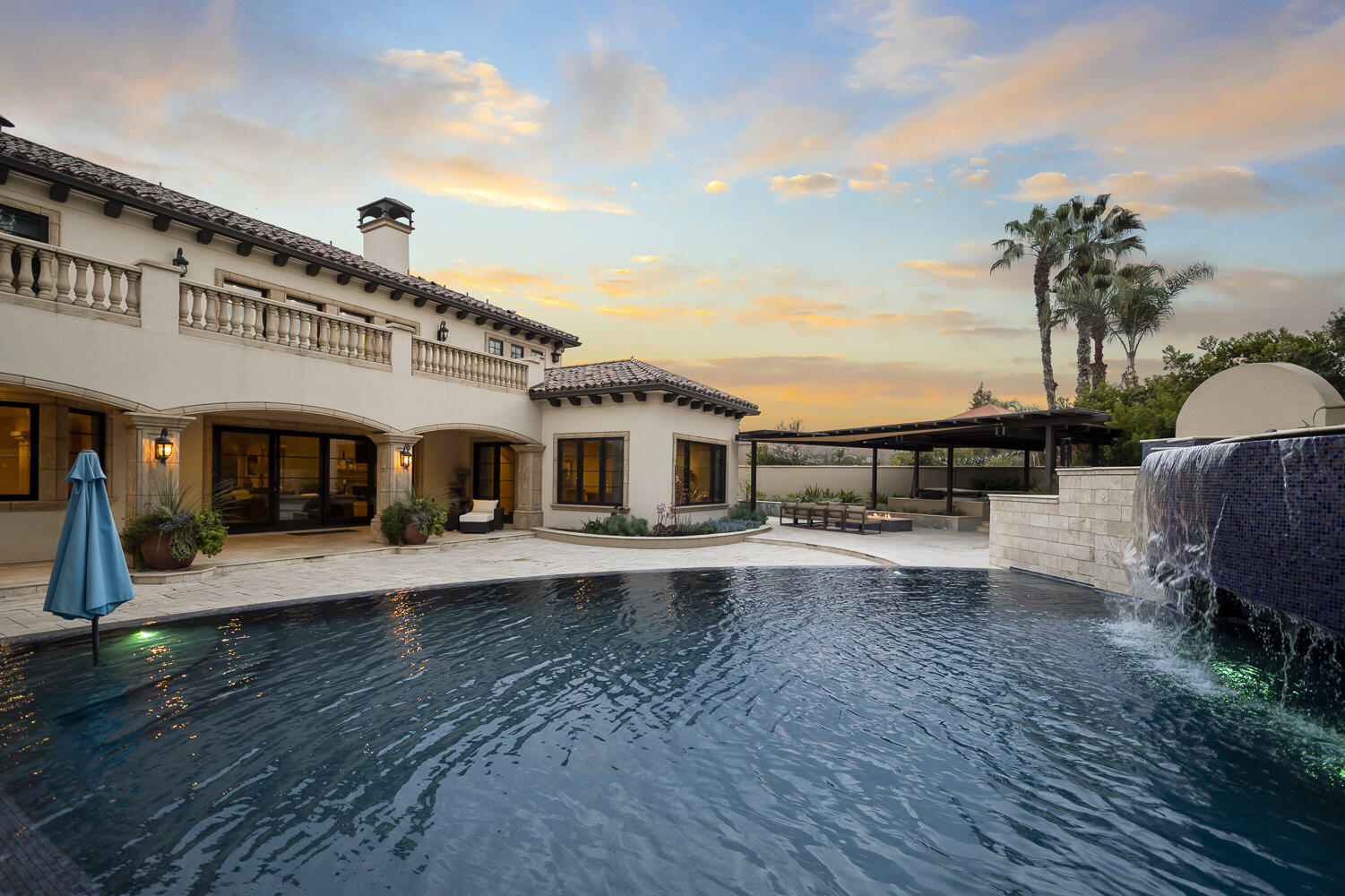 1742 N Pratos St, Visalia, CA 93291