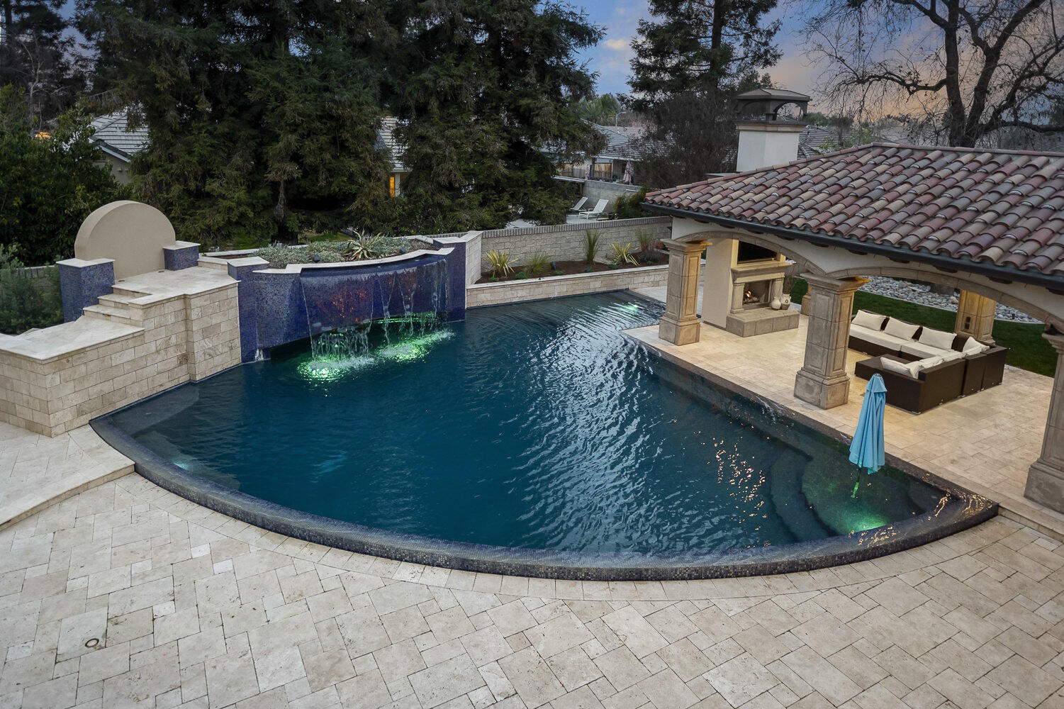 1742 N Pratos St, Visalia, CA 93291