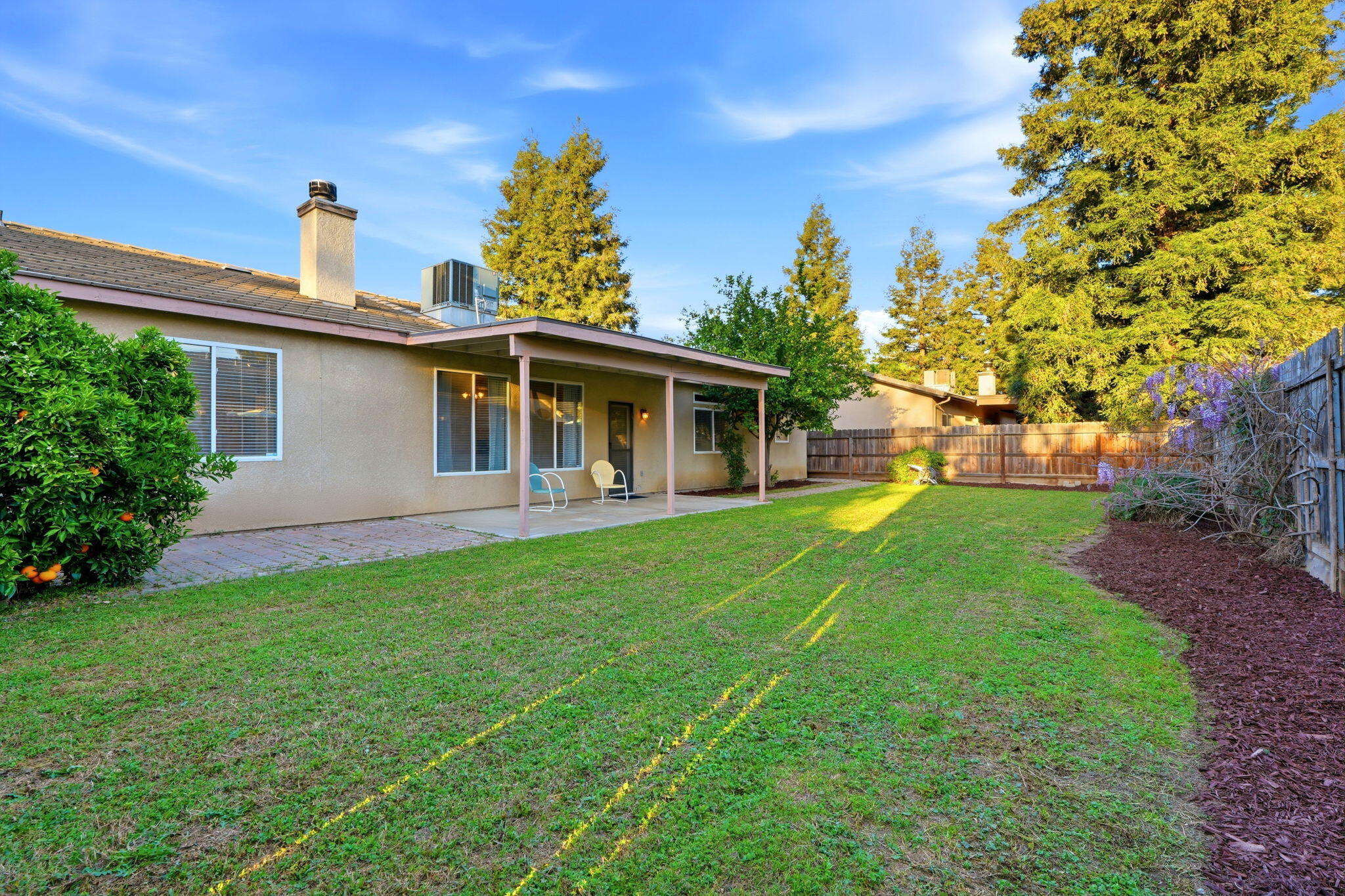 3917 E Stapp Ct, Visalia, CA 93292